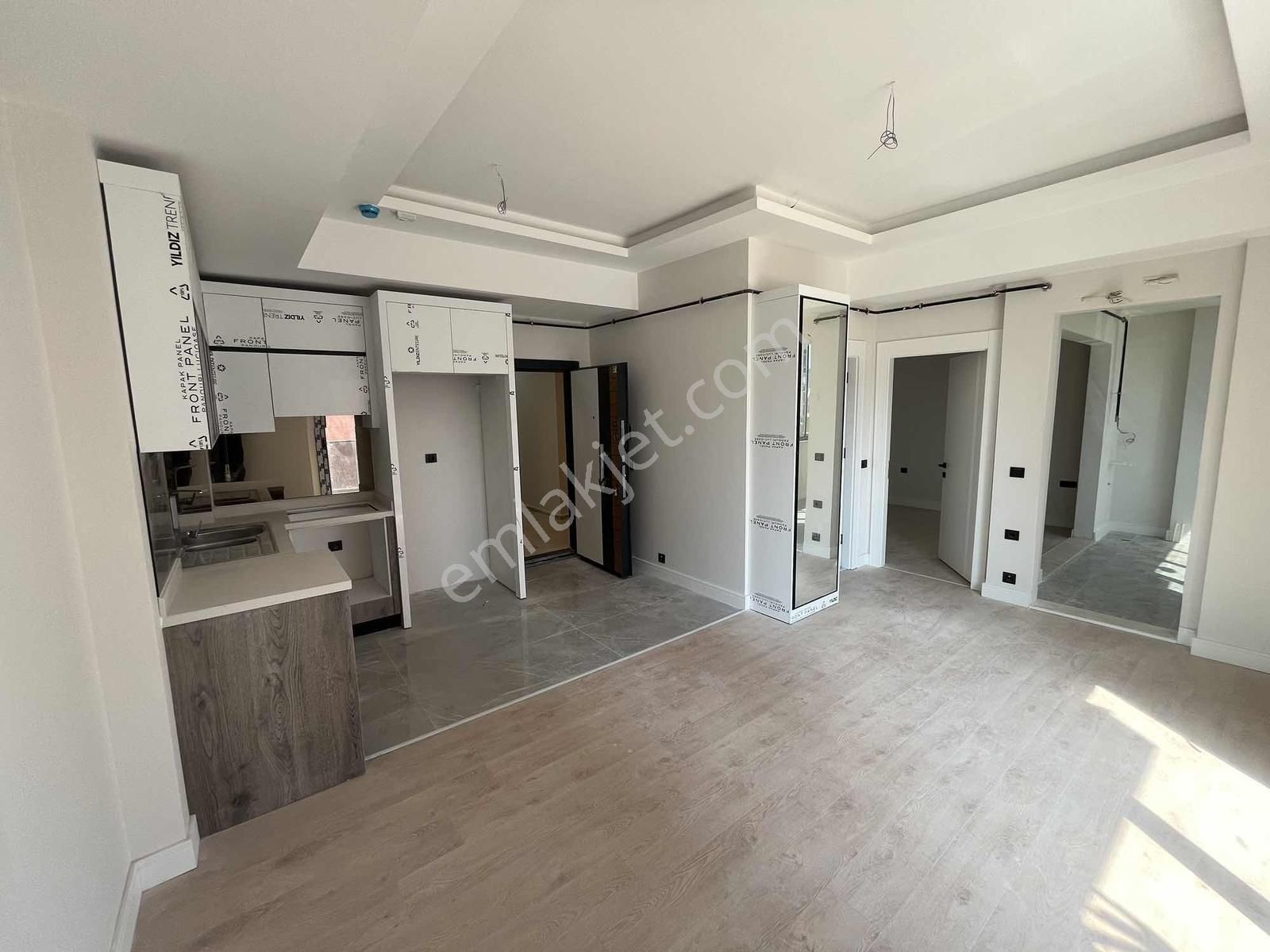 Prestijli Tuvalprojesinde 1.5+1 Kiralık Avax Gayrimenkulden - Görsel 12