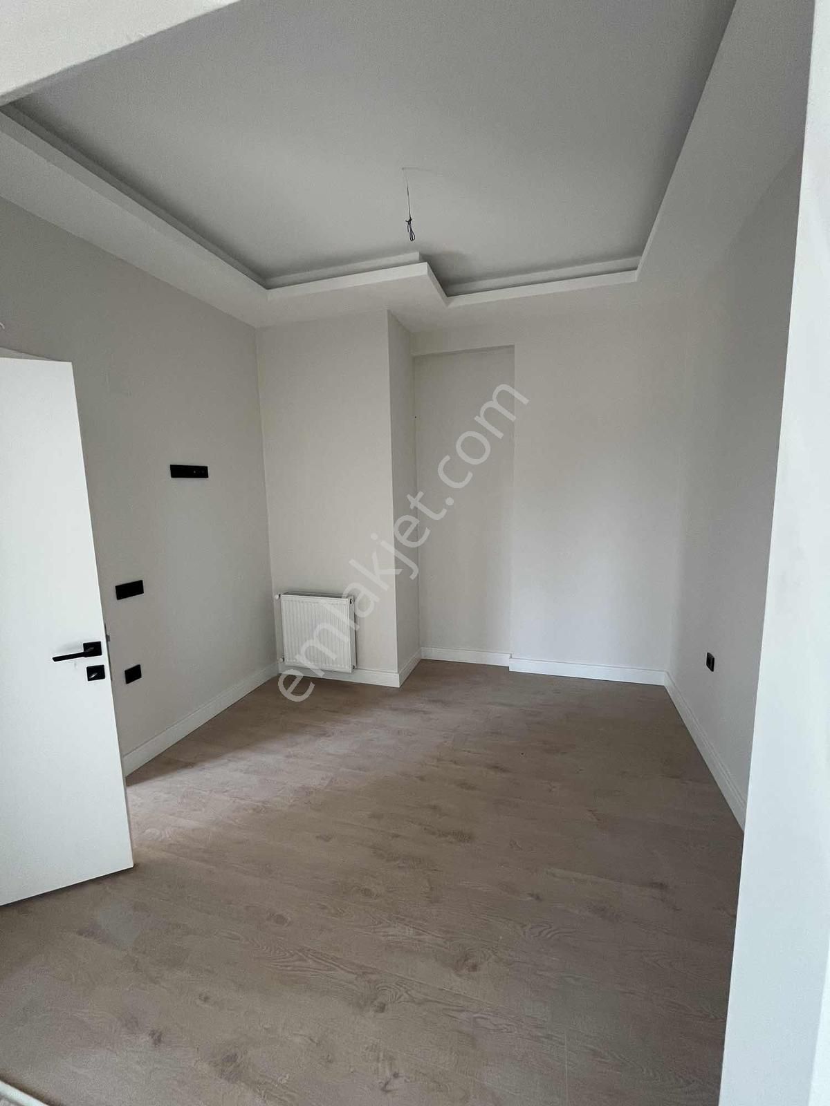 Prestijli Tuvalprojesinde 1.5+1 Kiralık Avax Gayrimenkulden - Görsel 7