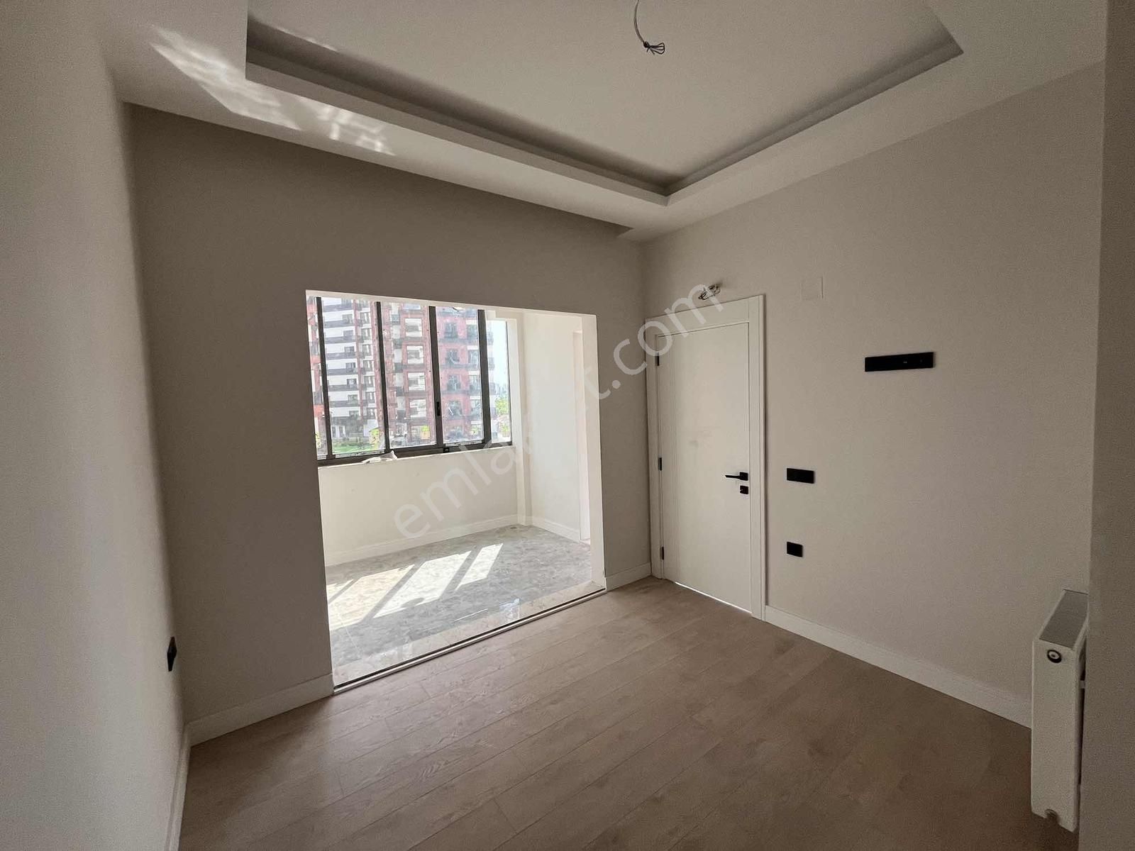 Prestijli Tuvalprojesinde 1.5+1 Kiralık Avax Gayrimenkulden - Görsel 10