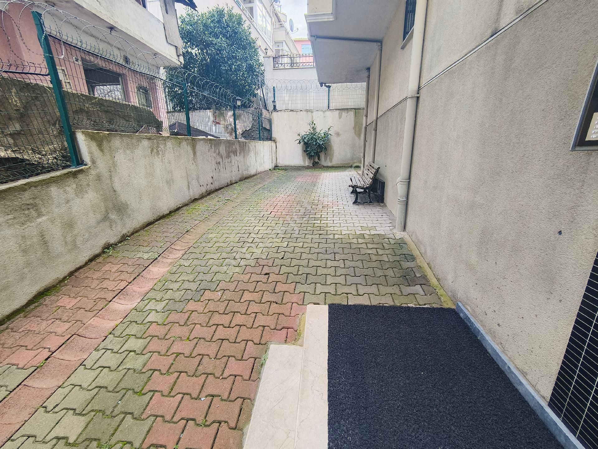 Güneyden Metroya 5 Dakika Yürüme 2+1.70 M2 Ful+ful Eşyalı Daire - Görsel 26