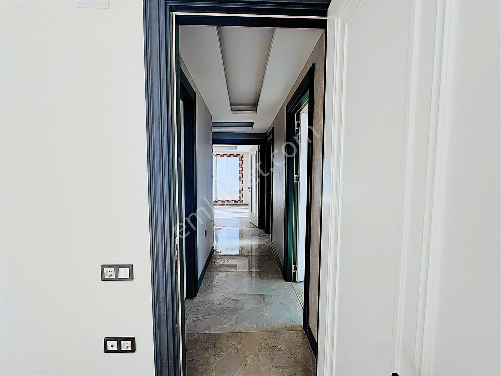 Mezitli Akdeniz Mah. Satılık Geniş Oturumlu Sıfır 3+1 Daire - Görsel 3