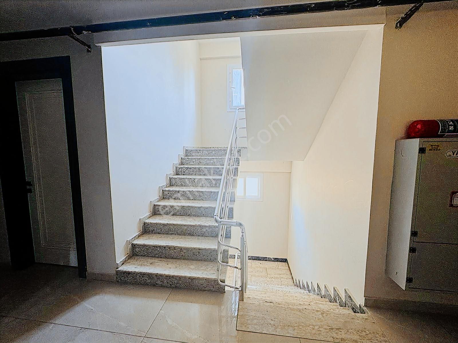 Mezitli Akdeniz Mah. Satılık Geniş Oturumlu Sıfır 3+1 Daire - Görsel 19