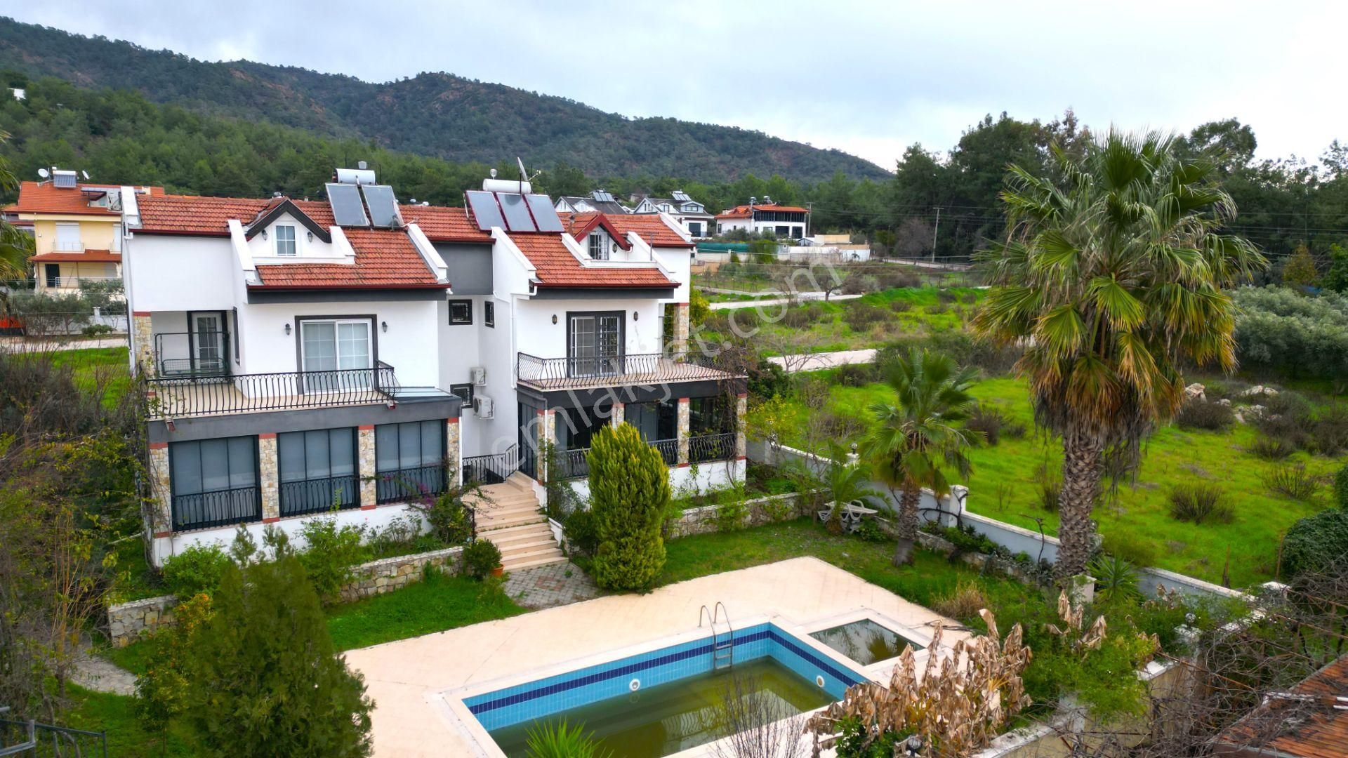 Goldhouse Dan Satılık Çiftlik Te Müstakil Girişli 5+1 Geniş Villa - Görsel 2