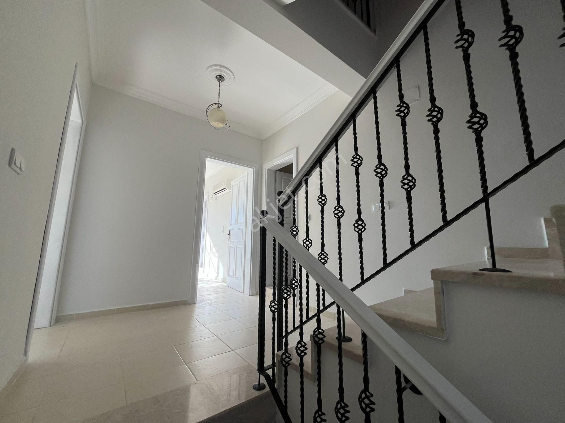Goldhouse Dan Satılık Çiftlik Te Müstakil Girişli 5+1 Geniş Villa - Görsel 14