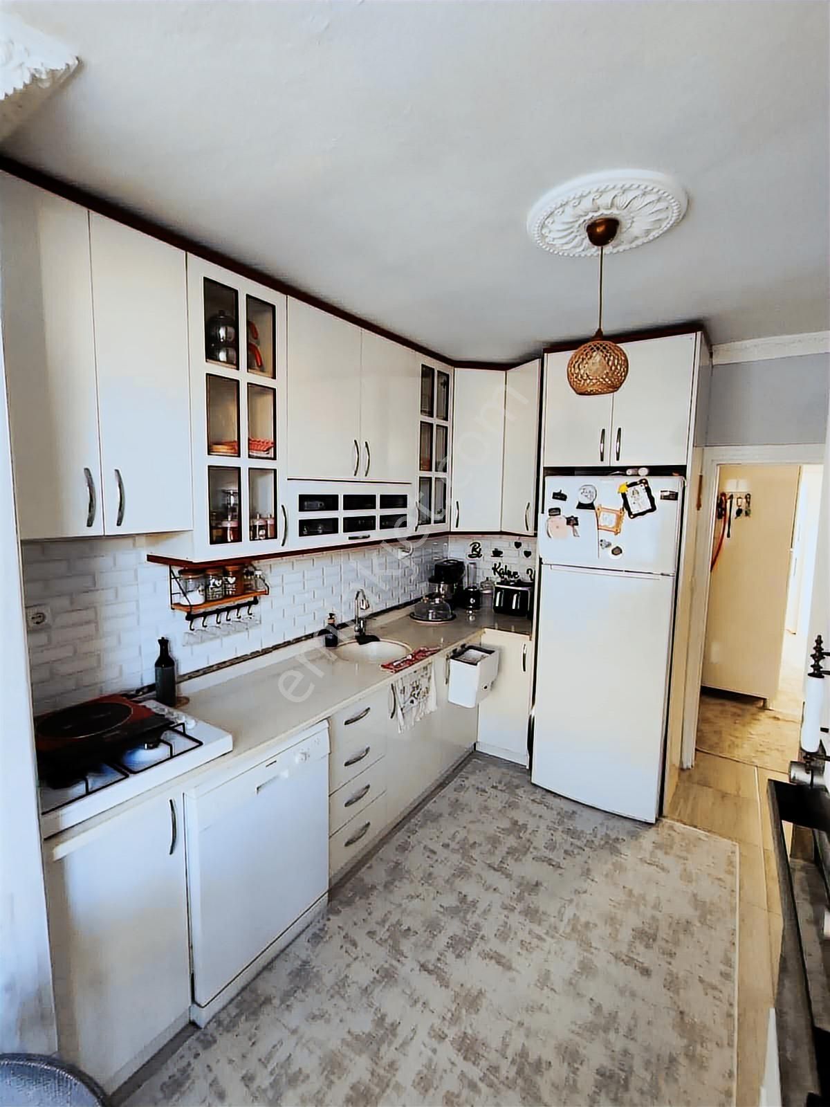 Avax*****tozkoparan Mah. Satılık 2+1 Sıfır Masraflı Fırsat Daire