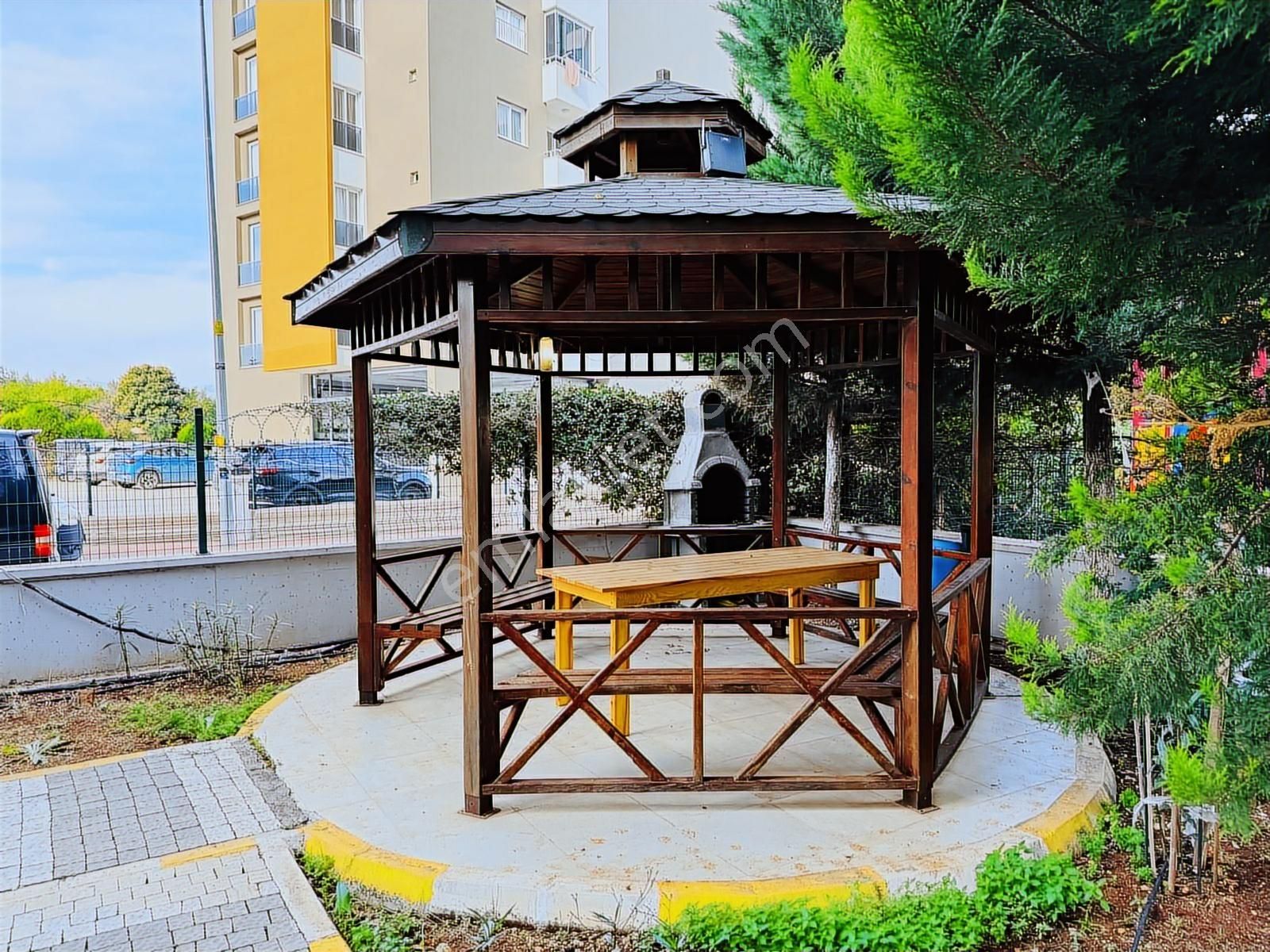 Avax****mersinin En Gözde Yeri Üni.cad. Satılık Eşyalı Geniş 2+1 - Görsel 27