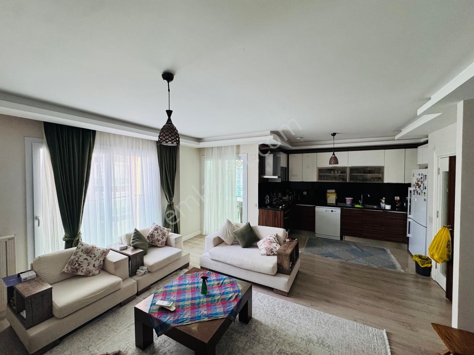 Avax****mersinin En Gözde Yeri Üni.cad. Satılık Eşyalı Geniş 2+1 - Görsel 13