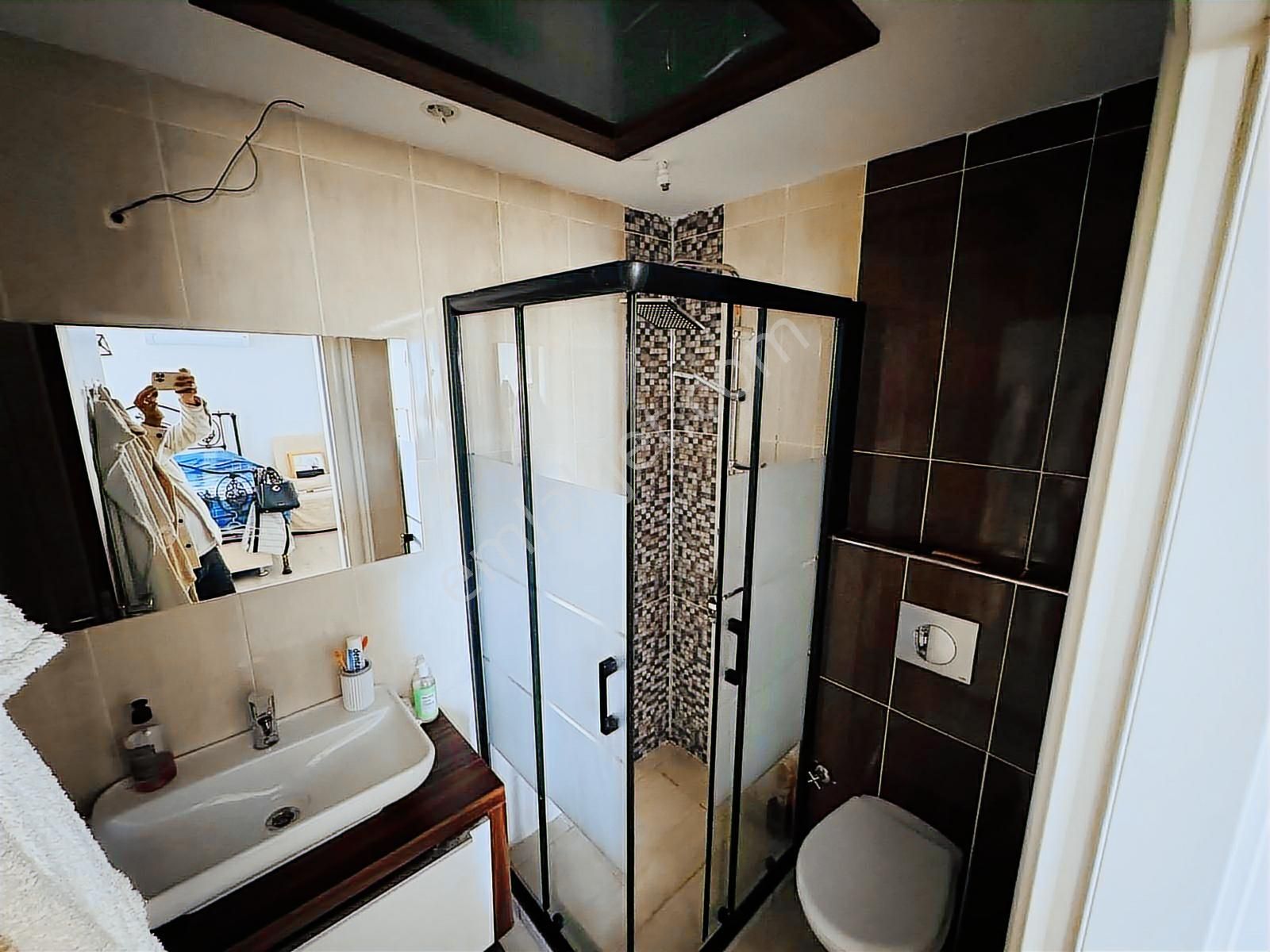 Avax****mersinin En Gözde Yeri Üni.cad. Satılık Eşyalı Geniş 2+1 - Görsel 4