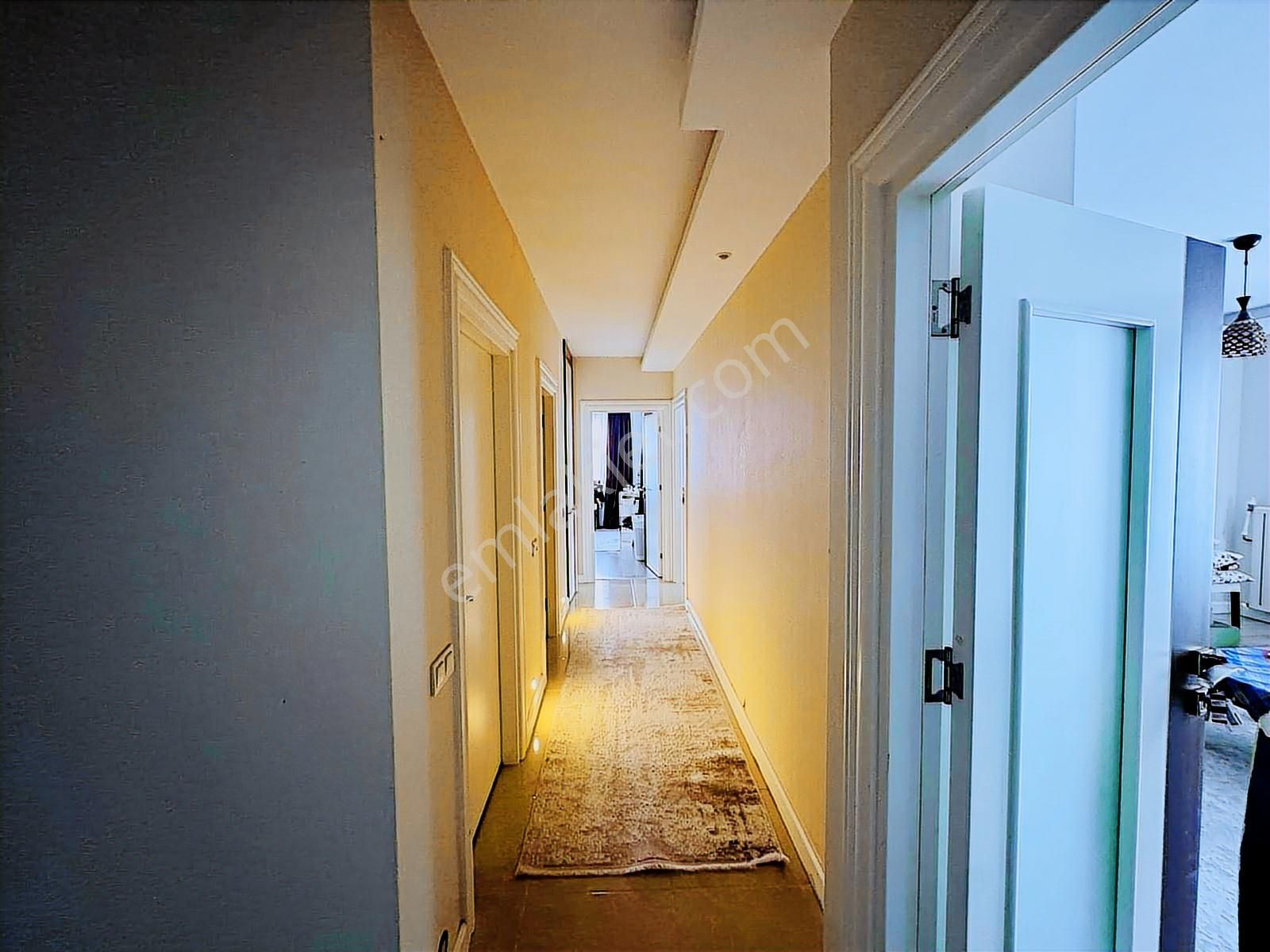 Avax****mersinin En Gözde Yeri Üni.cad. Satılık Eşyalı Geniş 2+1 - Görsel 21