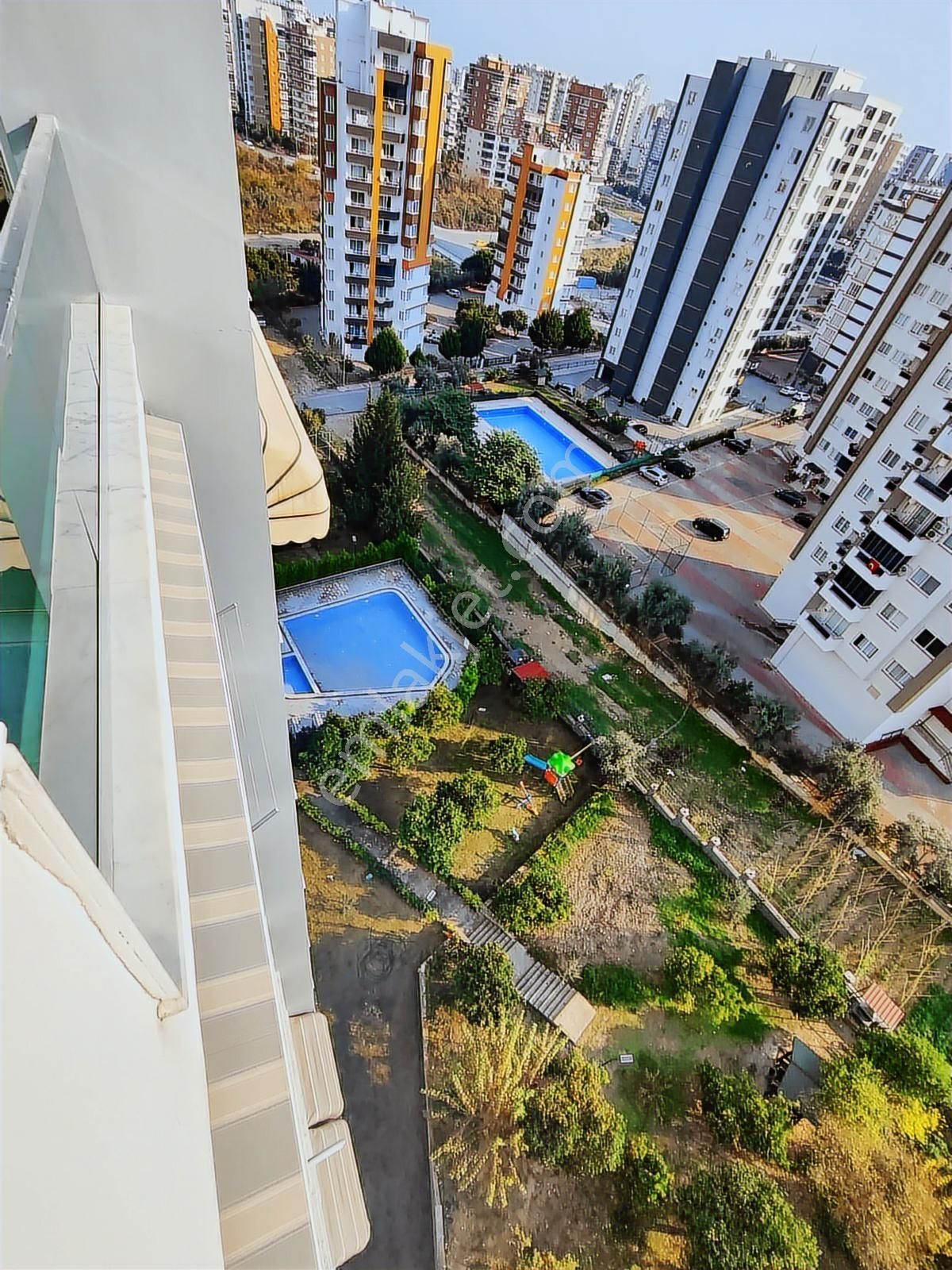 Eşyalı 2+1 Daire | Havuzlu Site | Otopark | Amerikan Mutfak - Görsel 12