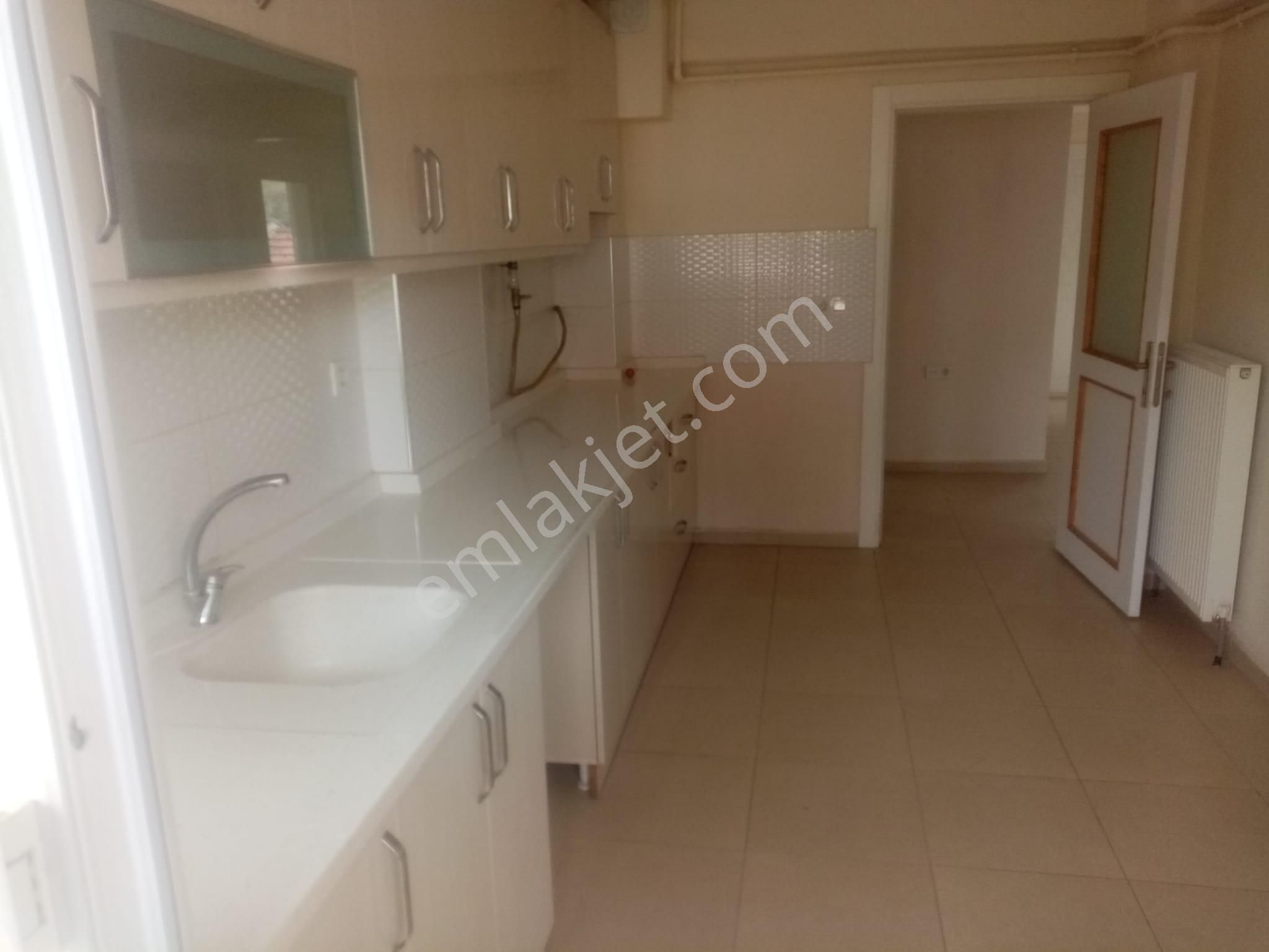 Balıkesir Karesi Toygar Mah.demirdağ Emlaktan 3+1 Kiralık Daire. - Görsel 2