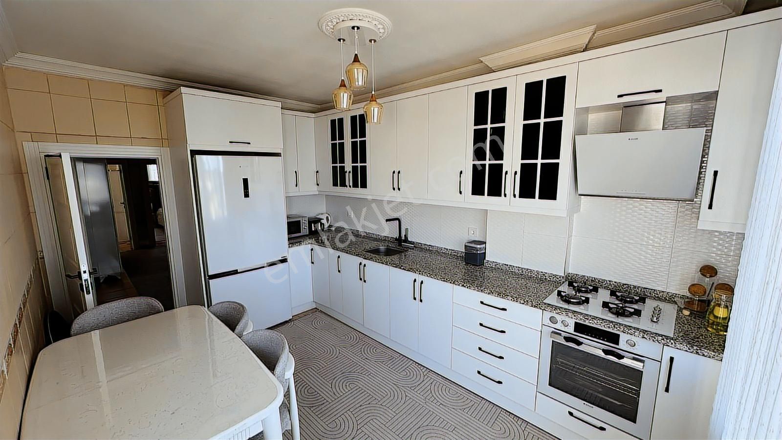 Sağlık Mahallesinde Masrafsız 3+1 Taşınmaya Hazır Fırsat Daire