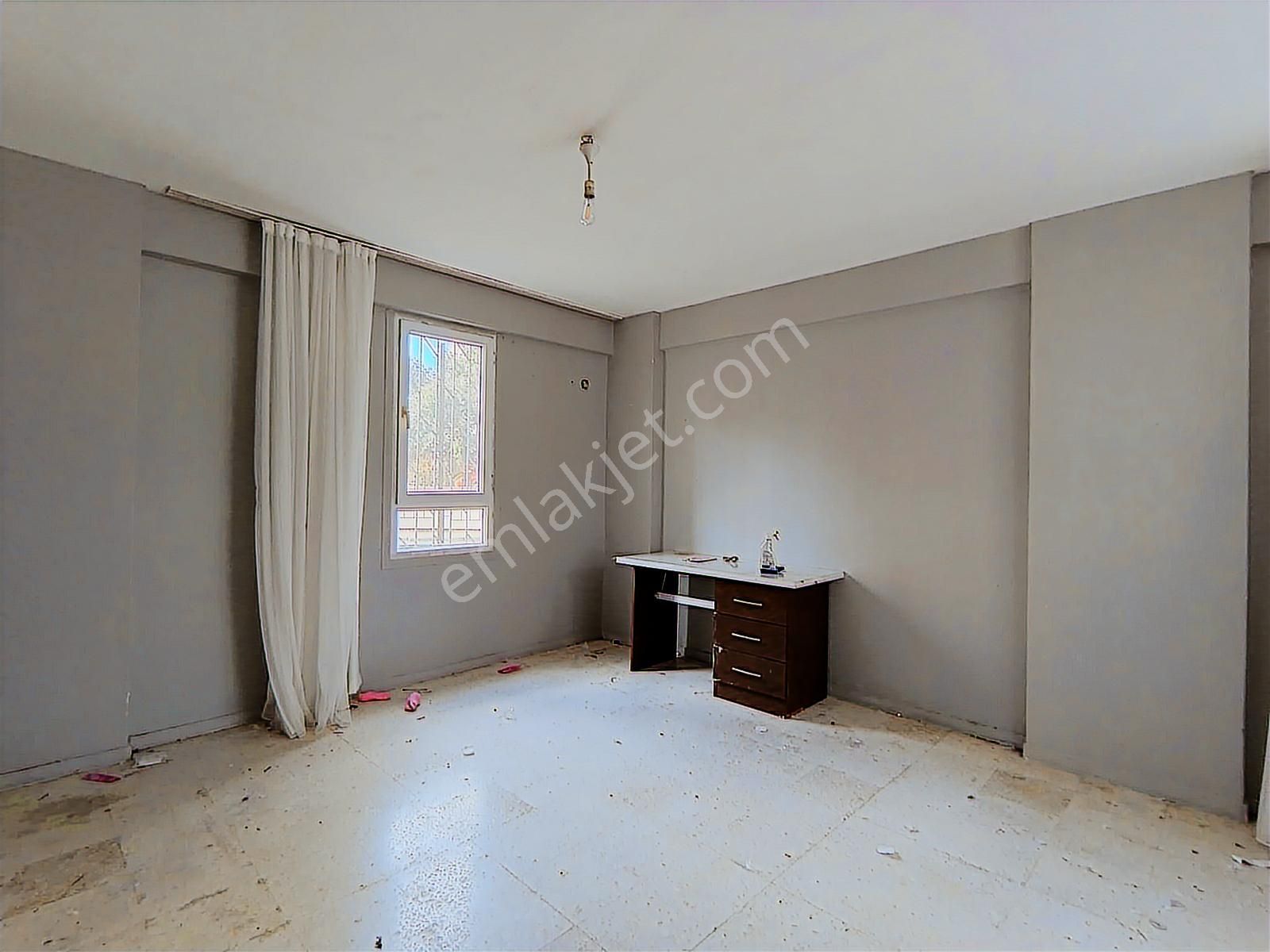 Viranşehir Merkezde Kiralık Geniş 2+1 Daire - Görsel 8