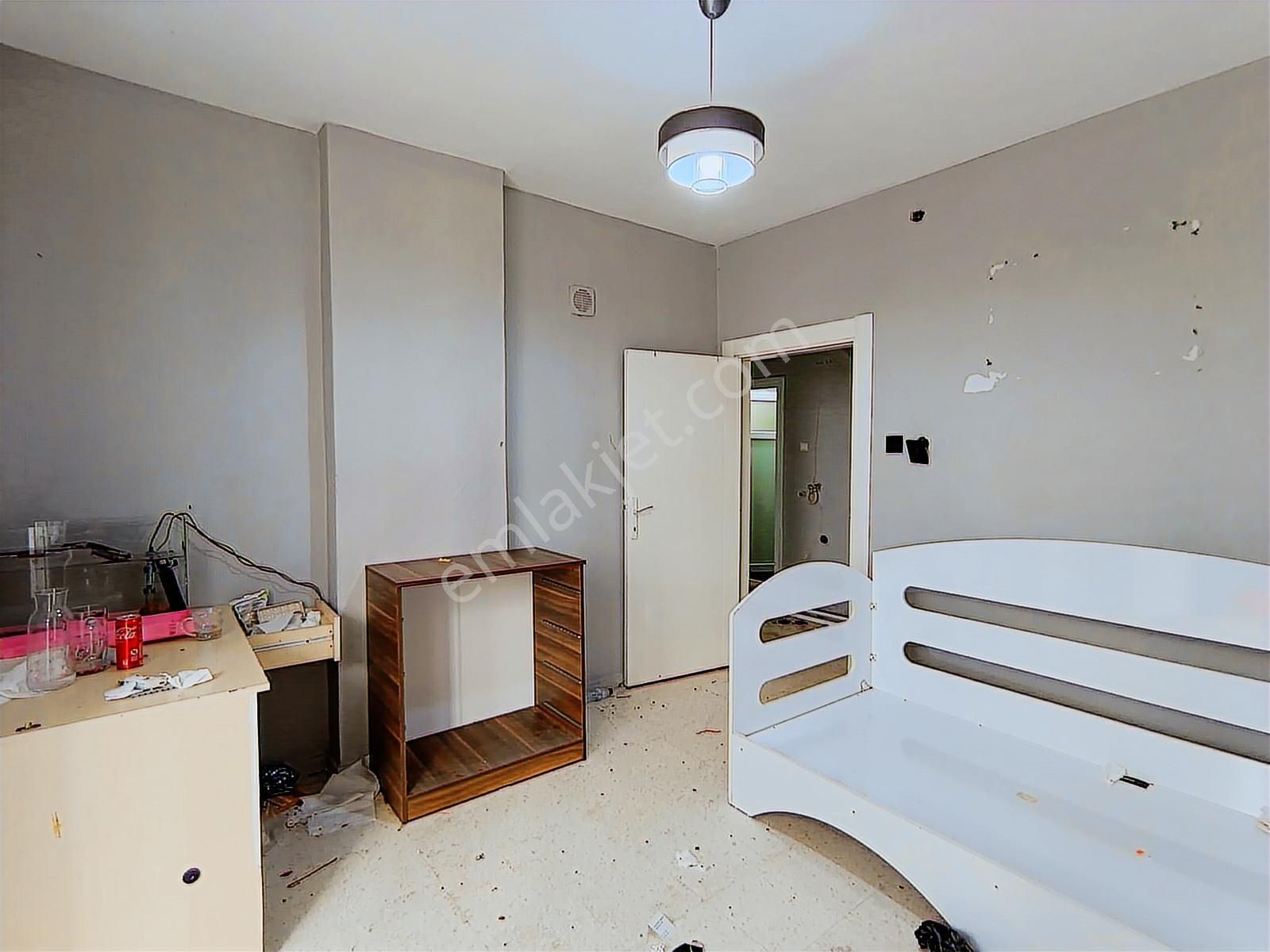 Viranşehir Merkezde Kiralık Geniş 2+1 Daire - Görsel 7