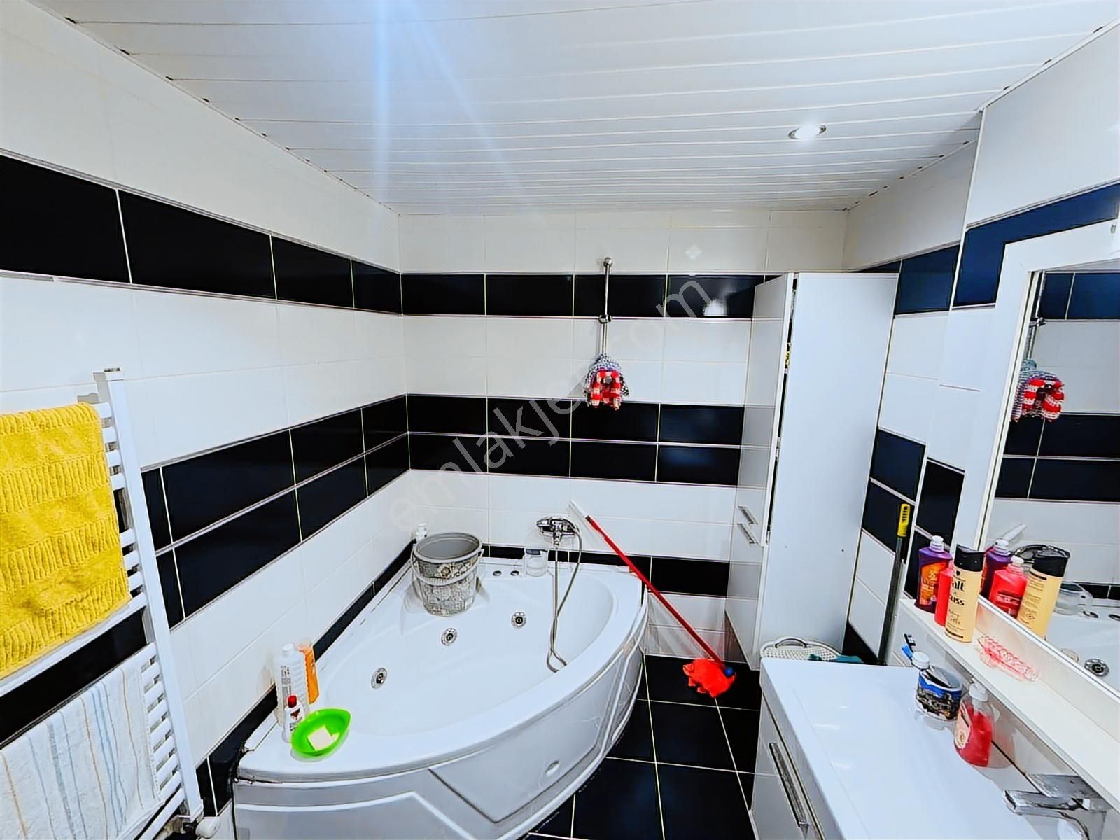 Çok Acilll Satılık Mendereste Genış 4+1 Deniz Manzaralı Havuzlu - Görsel 13