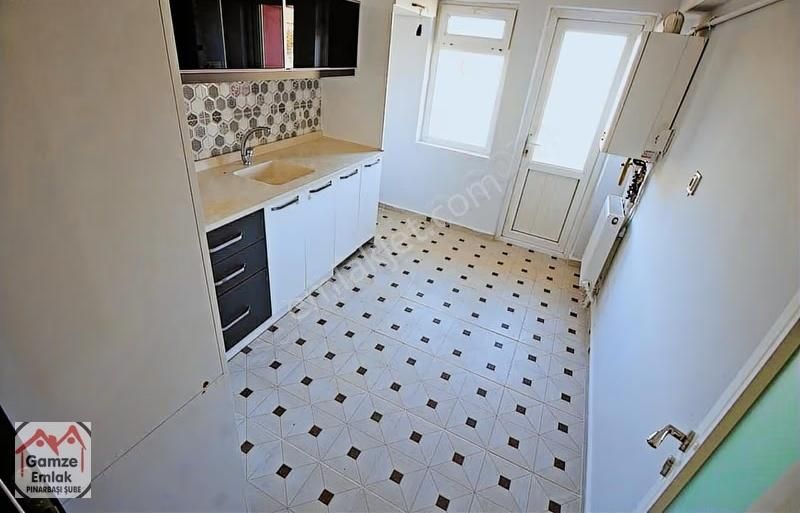 Gamze Emlak'tan Malazgirt'te Ön Cephe Katta^full Yapılı^kiralık!