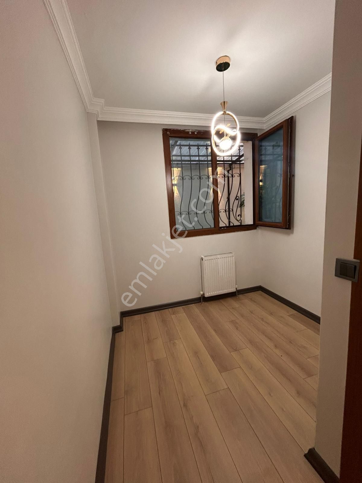 Loft Yapı’dan Metrobüse Yakın Kış Bahçeli Satılık 2+1 Daire - Görsel 4