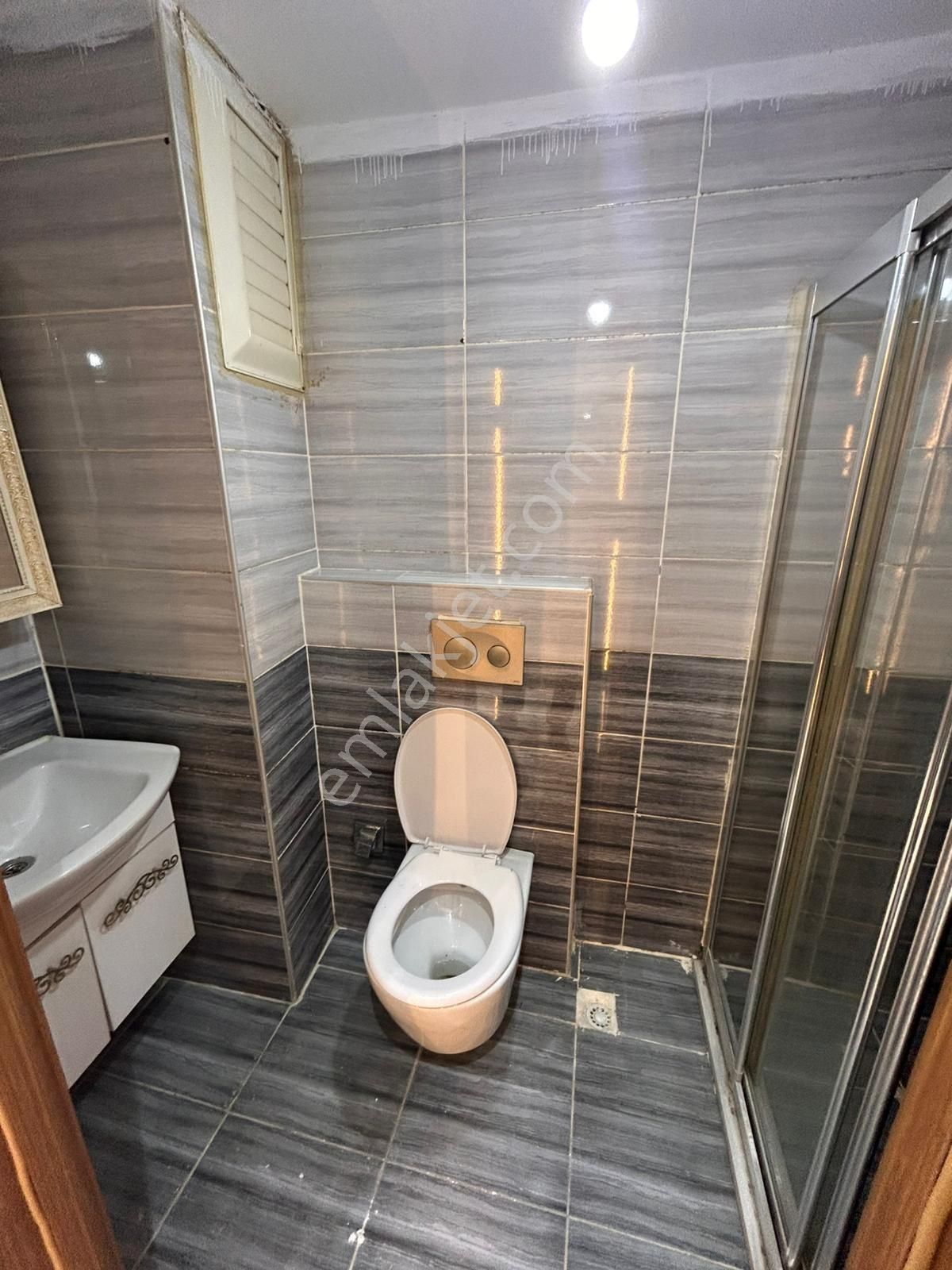 Loft Yapı’dan Metrobüse Yakın Kış Bahçeli Satılık 2+1 Daire - Görsel 8