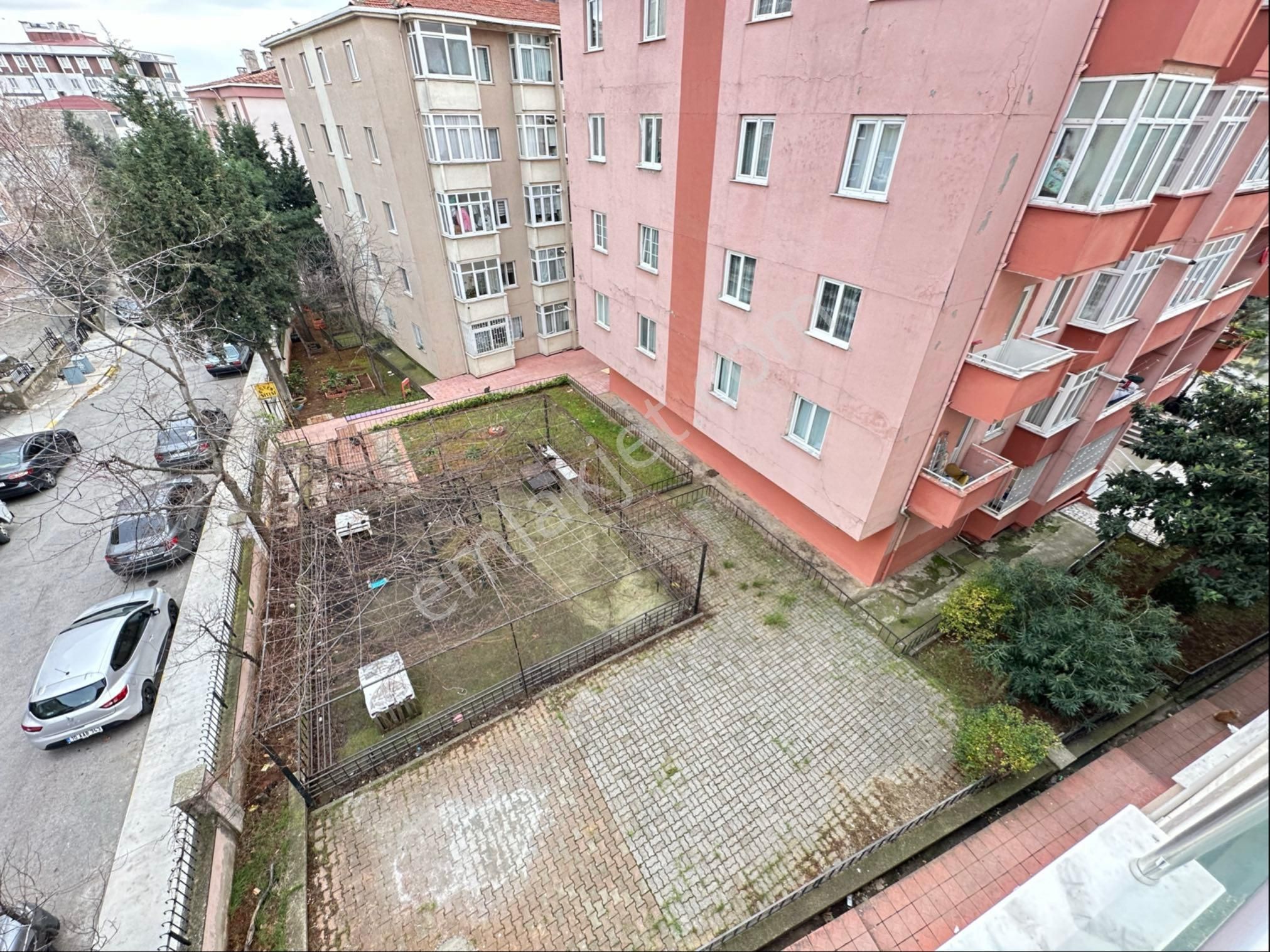 Metroya Yakın Site İçerisinde 3+1 Kiralık Daire - Görsel 6