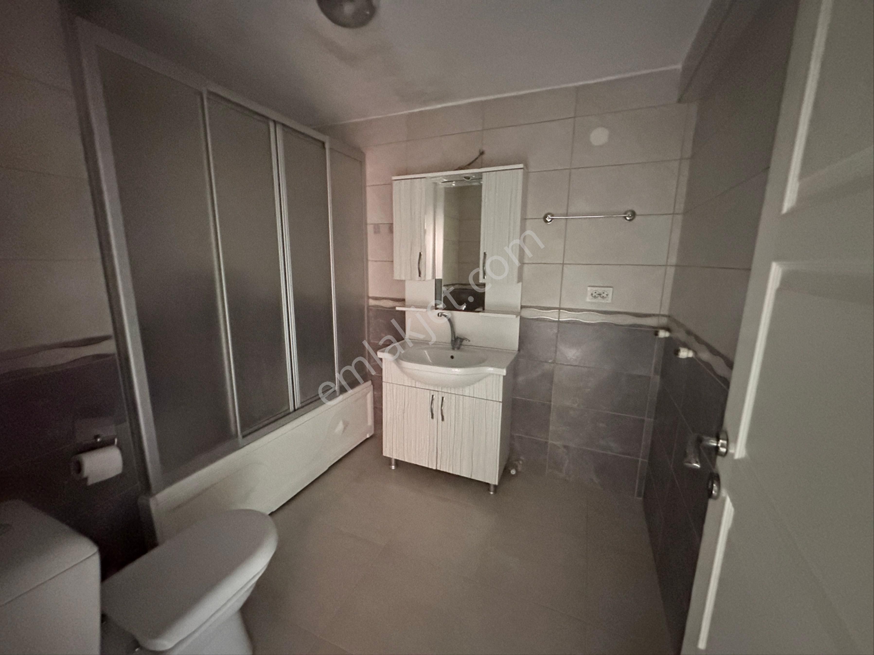Metroya Yakın Site İçerisinde 3+1 Kiralık Daire - Görsel 11