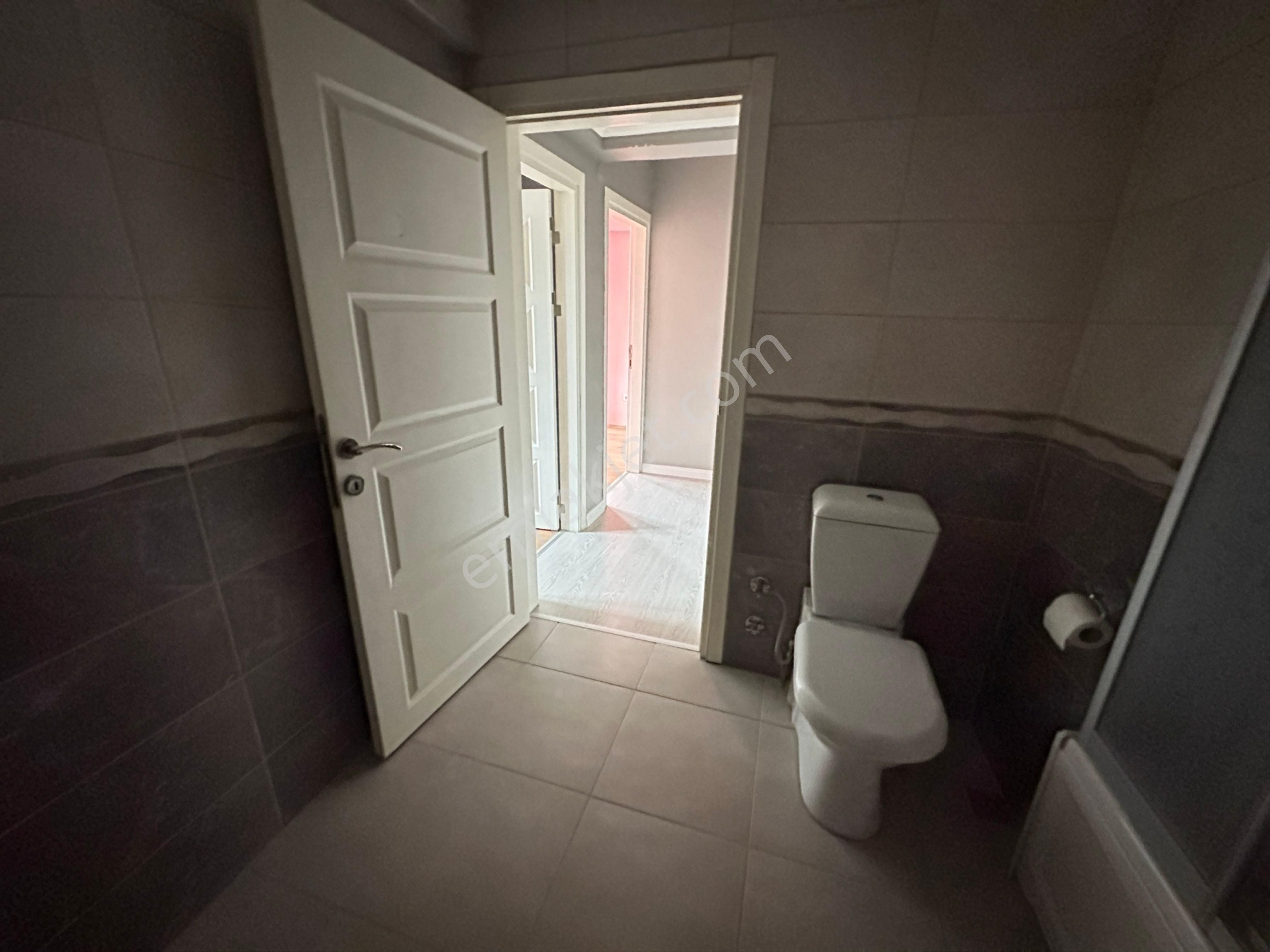 Metroya Yakın Site İçerisinde 3+1 Kiralık Daire - Görsel 10