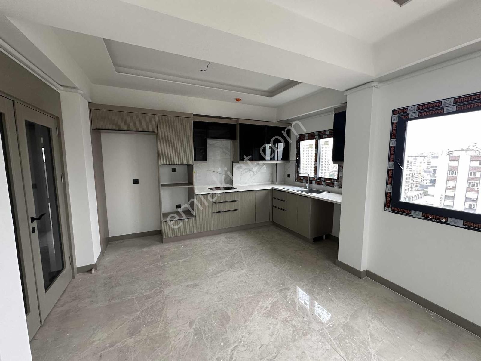 Avax Gayrimenkulden Doğalgazlı Havuzlu Kiralık 2+1 Daire