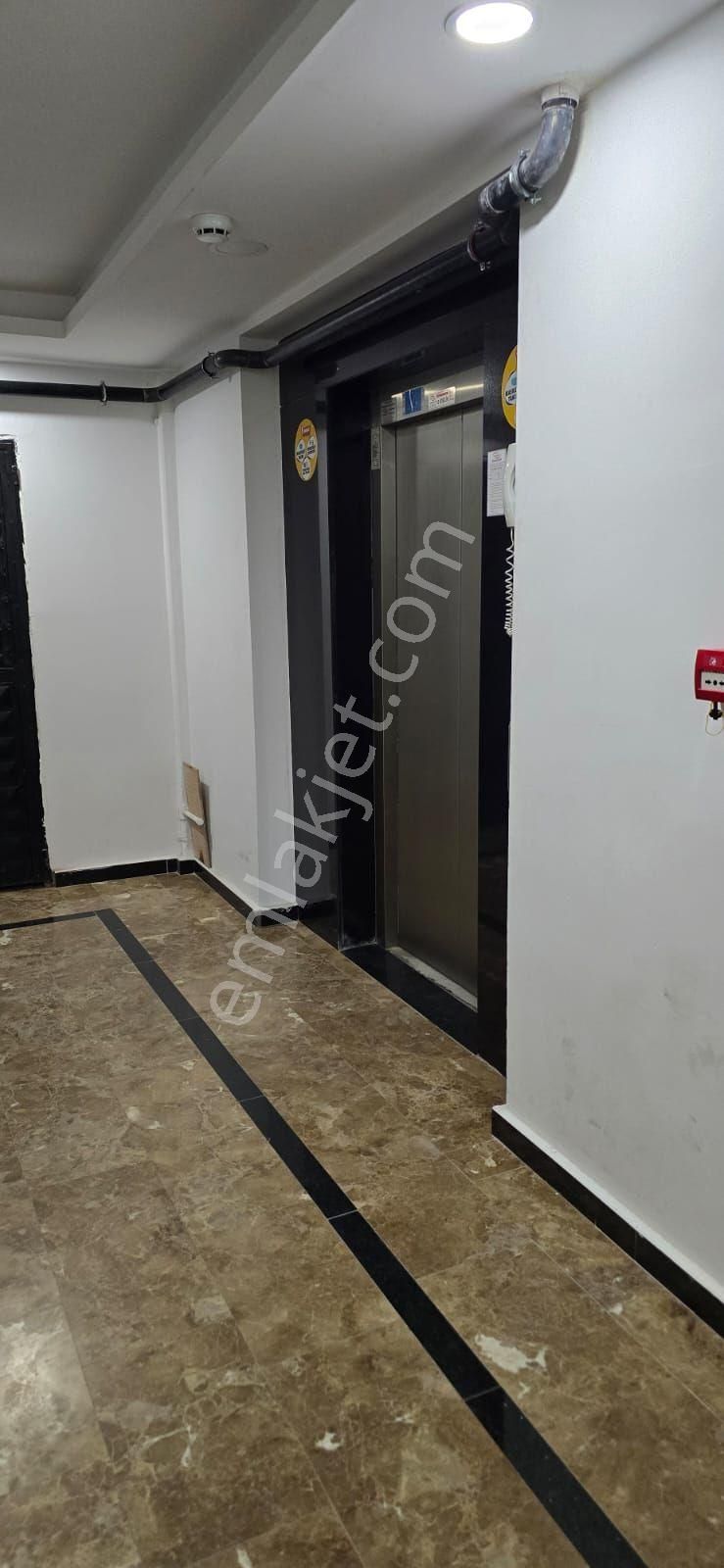 2+1 Satılık Daire Krediye Uygun Kombili Doğalgazlı - Görsel 14