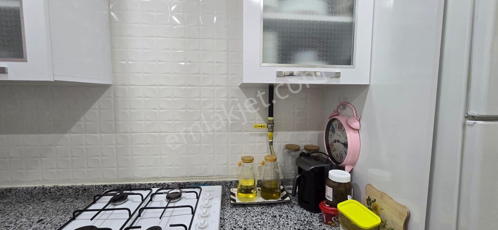 2+1 Satılık Daire Krediye Uygun Kombili Doğalgazlı - Görsel 2