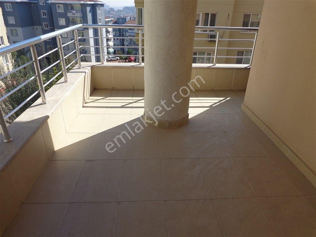 Bursa Nilüfer Beşevler Konak Mah. Kiralık 150 M2 Lüx 3+1 Daire 35.000 Tl - Görsel 14