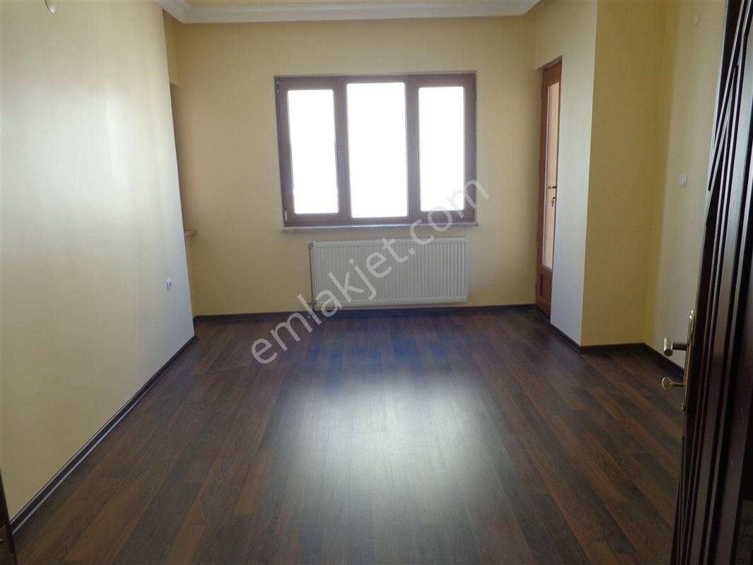 Bursa Nilüfer Beşevler Konak Mah. Kiralık 150 M2 Lüx 3+1 Daire 35.000 Tl - Görsel 20