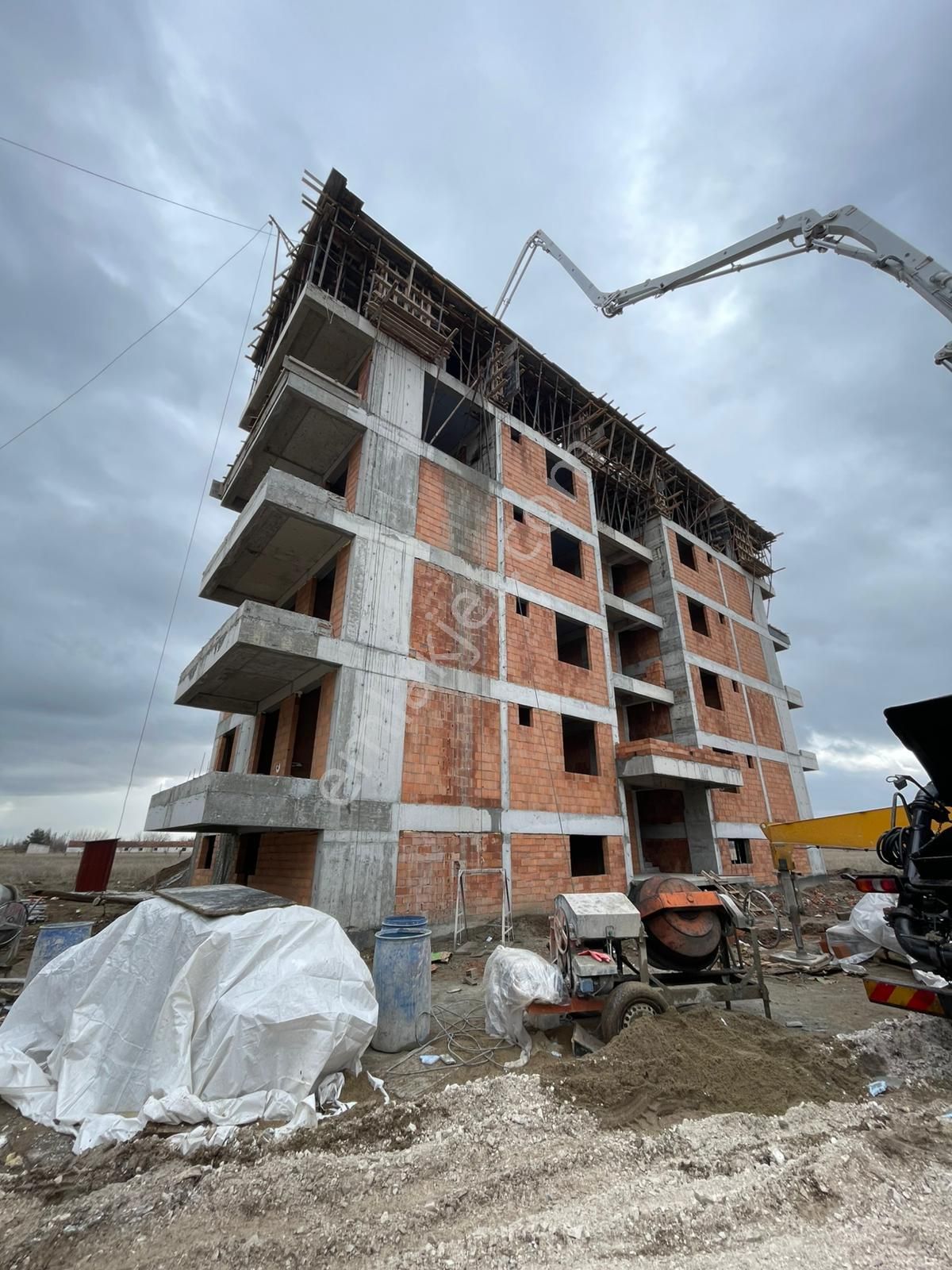 Afyon Üçok Emlaktan Ali İhsan Paşa Mah Satılık Sıfır Lüx 3+1 Daireler - Görsel 3