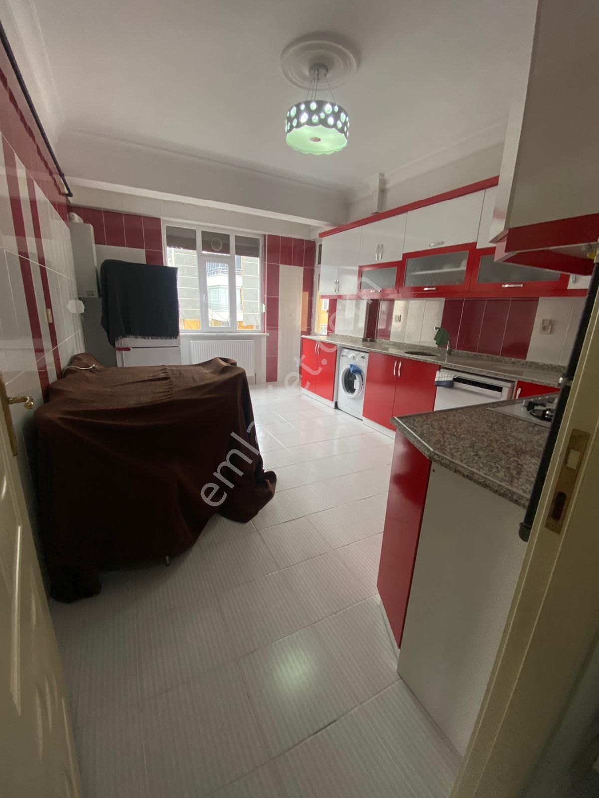 Abdülhamit Han Cd Üzeri Fırsat Daire