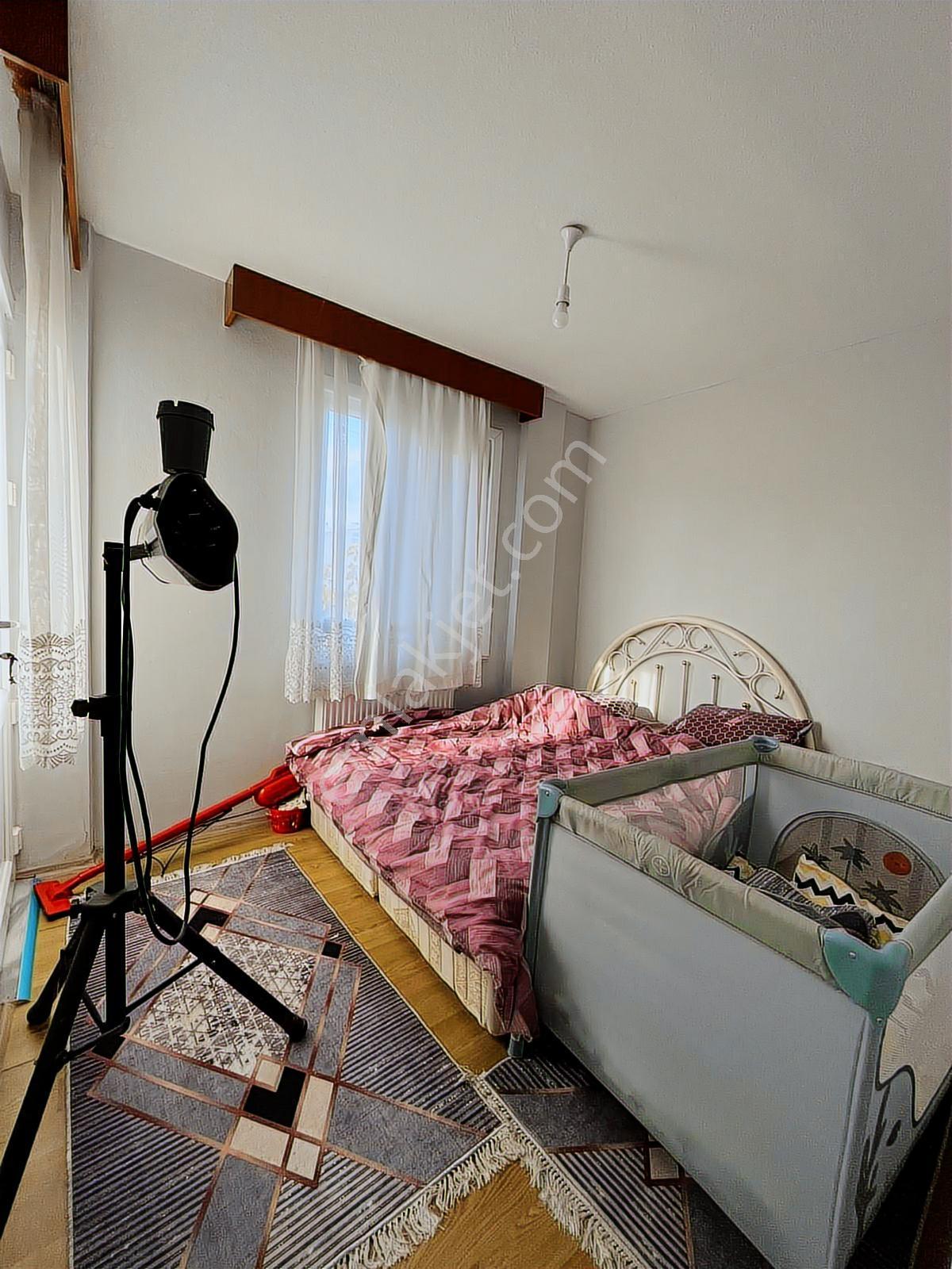 Valleyden Yeniçiftlikte Site İçinde Eşyalı 3+1 Satılık Villa!! - Görsel 26