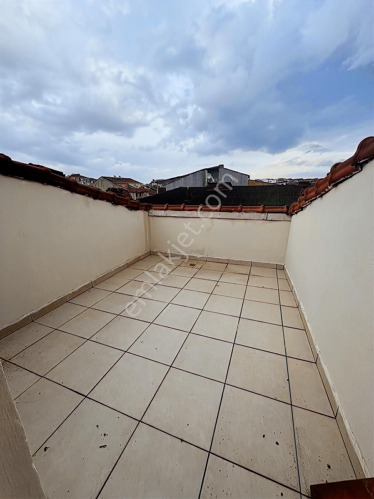 Valleyden Çobançeşmede 5+1 Dubleks Masrafsız Daire - Görsel 4