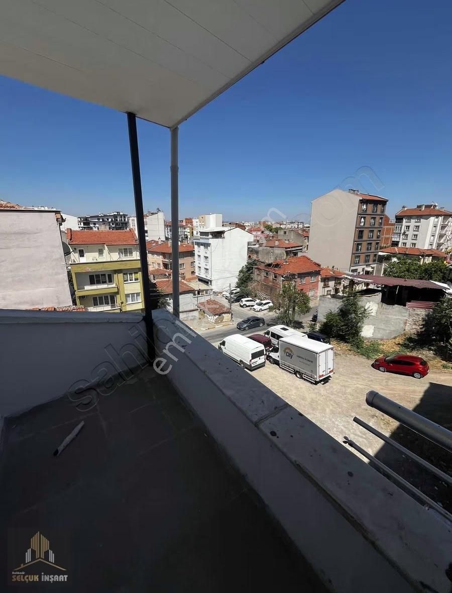 Hacıismail Mahallesinde 1+1 Eşyalı Kiralık Daire - Görsel 11