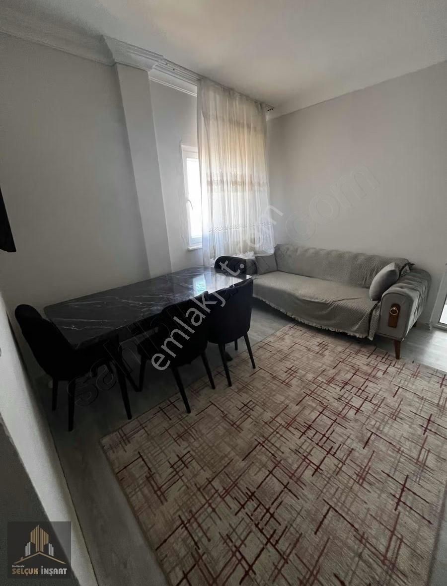 Hacıismail Mahallesinde 1+1 Eşyalı Kiralık Daire