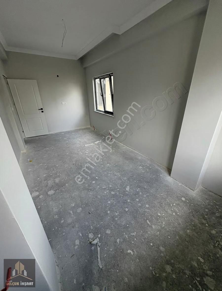 Gümüşçeşme Mahallesinde 3+1 Ara Kat Satılık Daire - Görsel 15