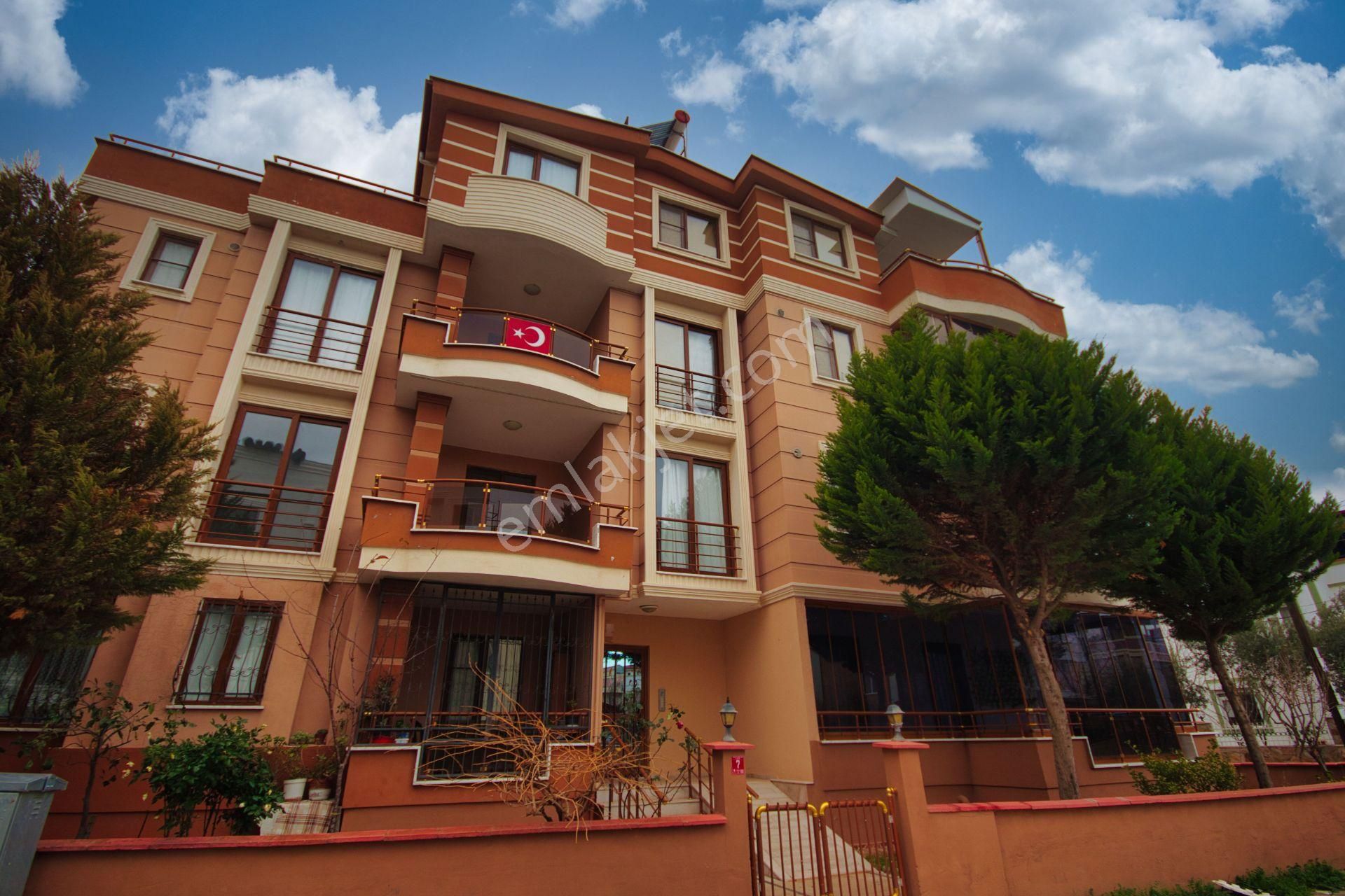 🛑🛑aktiften Akçay Merkez'de Satılık Ön Cephe Arakat Denize Yakın Çift Balkonlu 2+1 Daire - Görsel 6