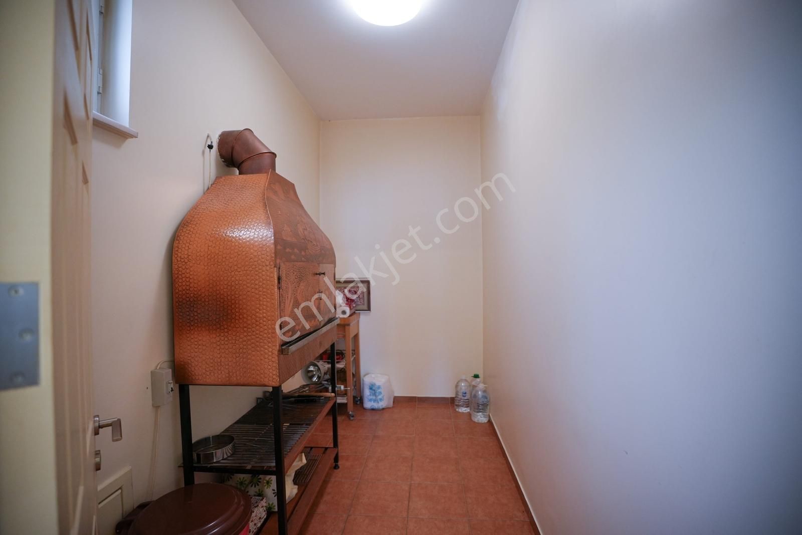 Geniş Aileler İçin İdeal, Havuzlu 7+2 Müstakil Villa - Görsel 4