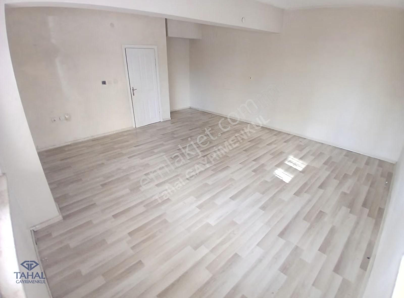 Konuksver'de Kiralık 3+1 145m2 Yüksek Giriş Tam Cadde Üstünde - Görsel 17