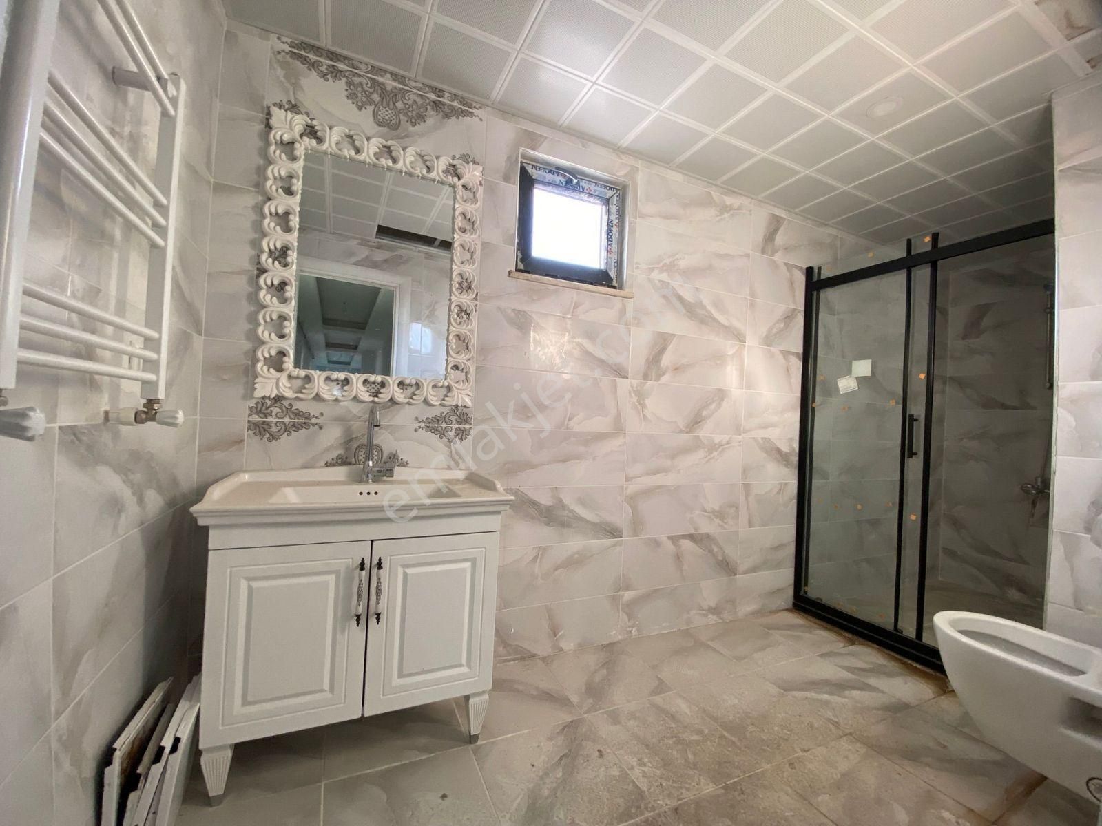 Anayola Cephe | Deniz Manzaralı | Geniş Ve Ferah 3+1 - Görsel 29