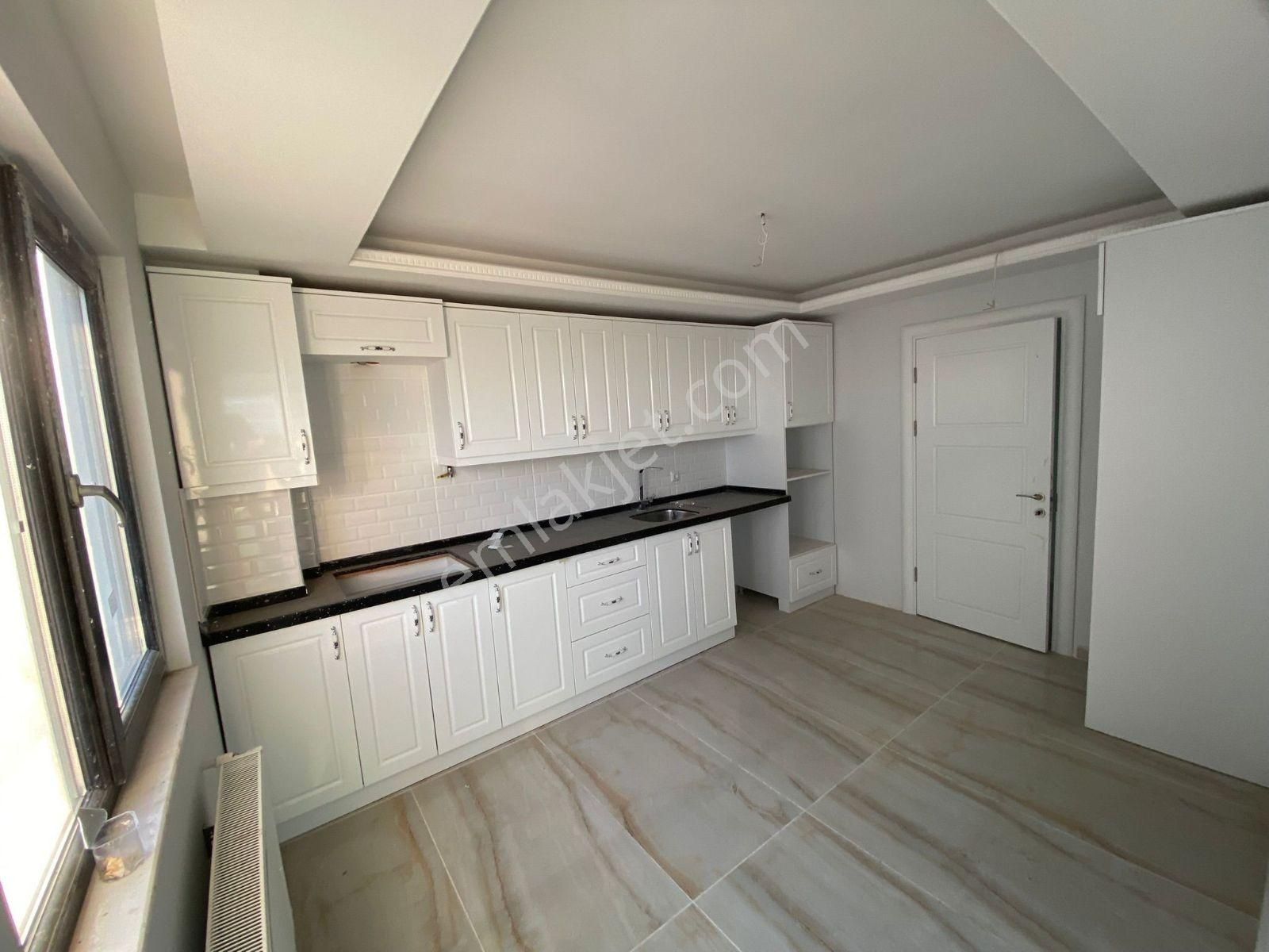 Anayola Cephe | Deniz Manzaralı | Geniş Ve Ferah 3+1 - Görsel 12