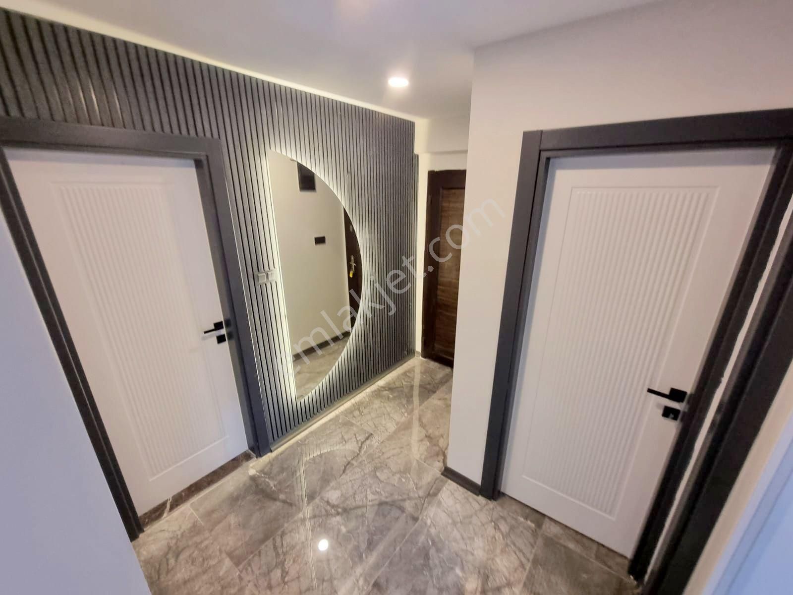 🟣⚫akçayın Merkezin'de Arakat Ön Cephe Muhteşem Tasarımıyla Göz Alan 2+1 Daire - Görsel 24