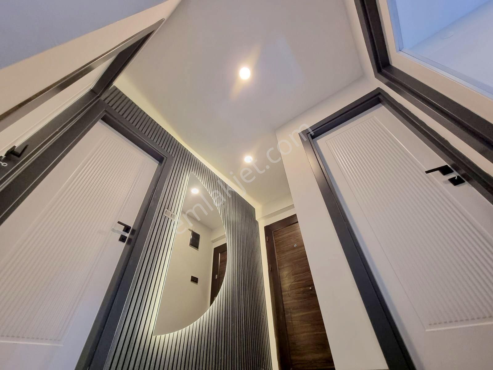 🟣⚫akçayın Merkezin'de Arakat Ön Cephe Muhteşem Tasarımıyla Göz Alan 2+1 Daire - Görsel 7