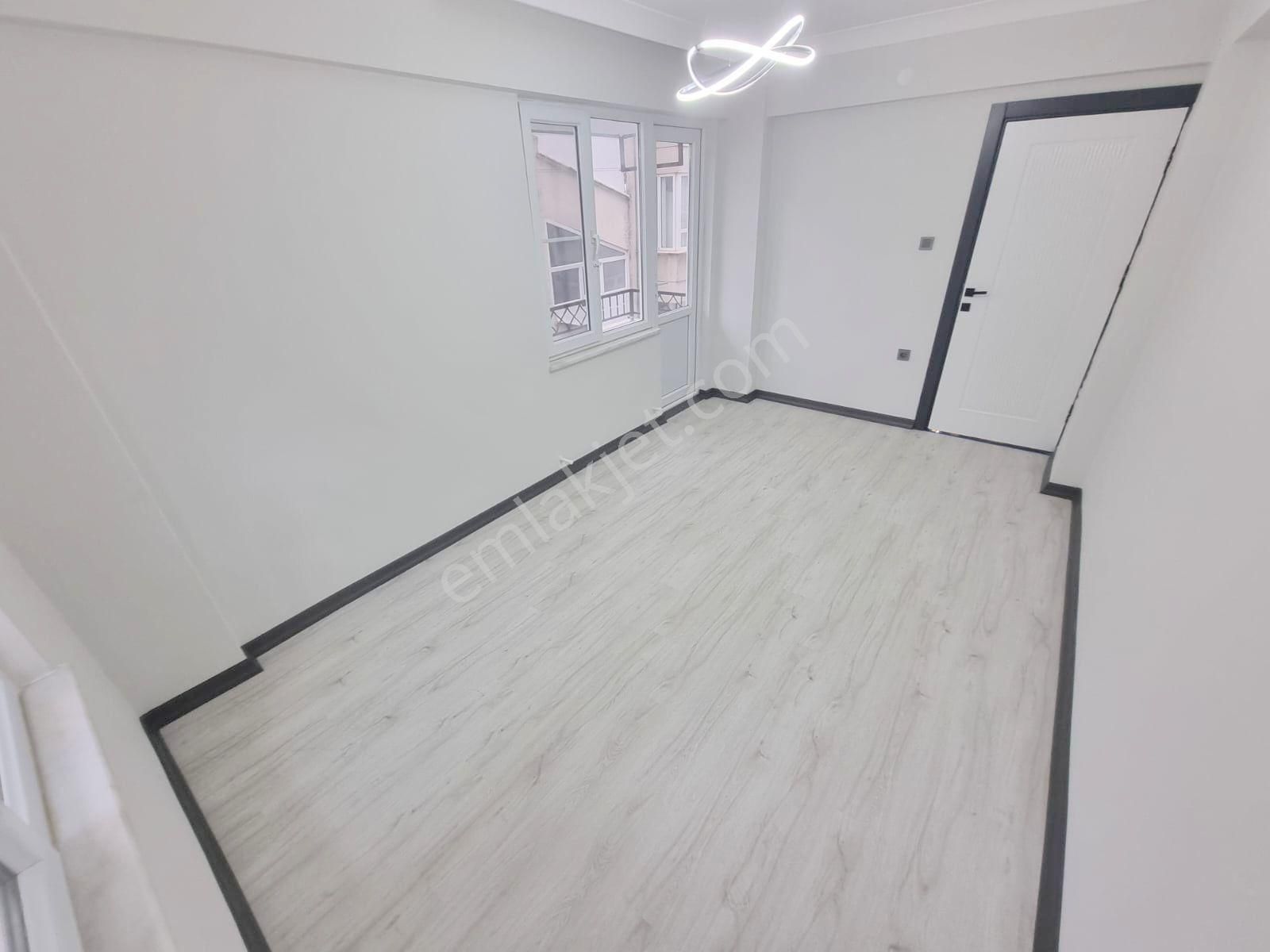 🟣⚫akçayın Merkezin'de Arakat Ön Cephe Muhteşem Tasarımıyla Göz Alan 2+1 Daire - Görsel 12