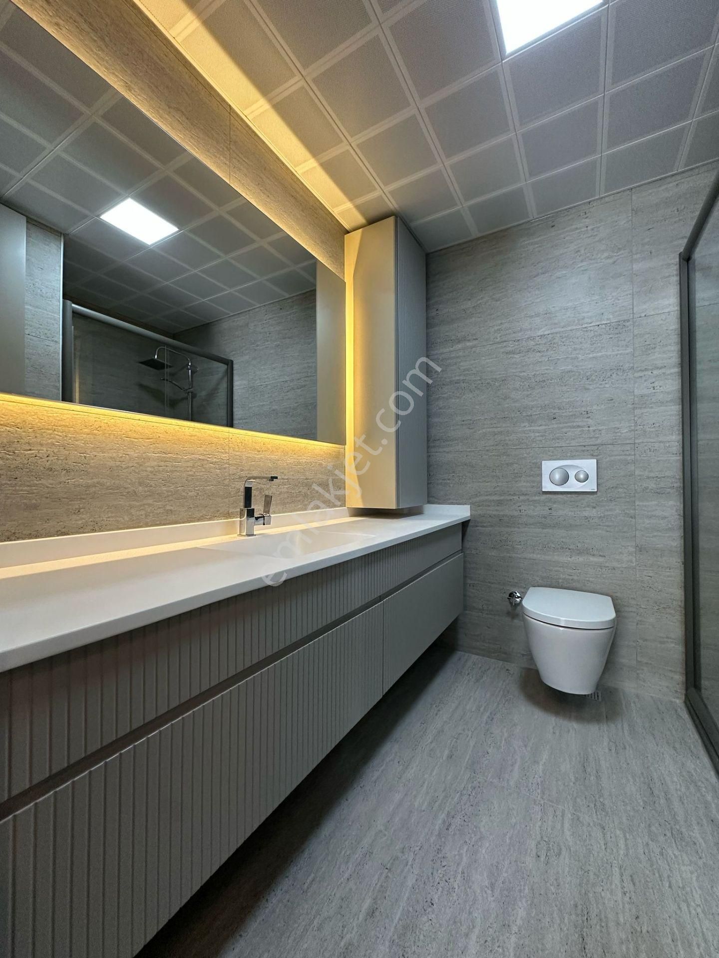 Pursaklar Mehmet Zengin Emlak'tan Kapalı Otoparklı Çift Banyolu 6.kat 4+1 Lüks Sitede Daire - Görsel 30