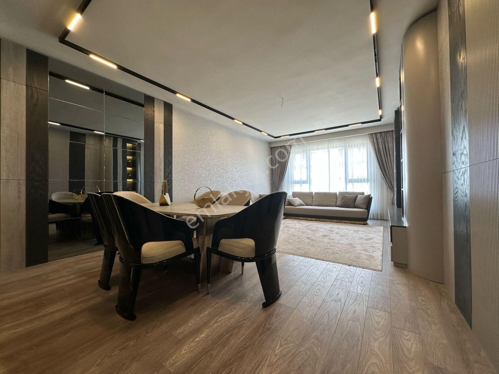 Pursaklar Mehmet Zengin Emlak'tan Kapalı Otoparklı Çift Banyolu 6.kat 4+1 Lüks Sitede Daire - Görsel 15