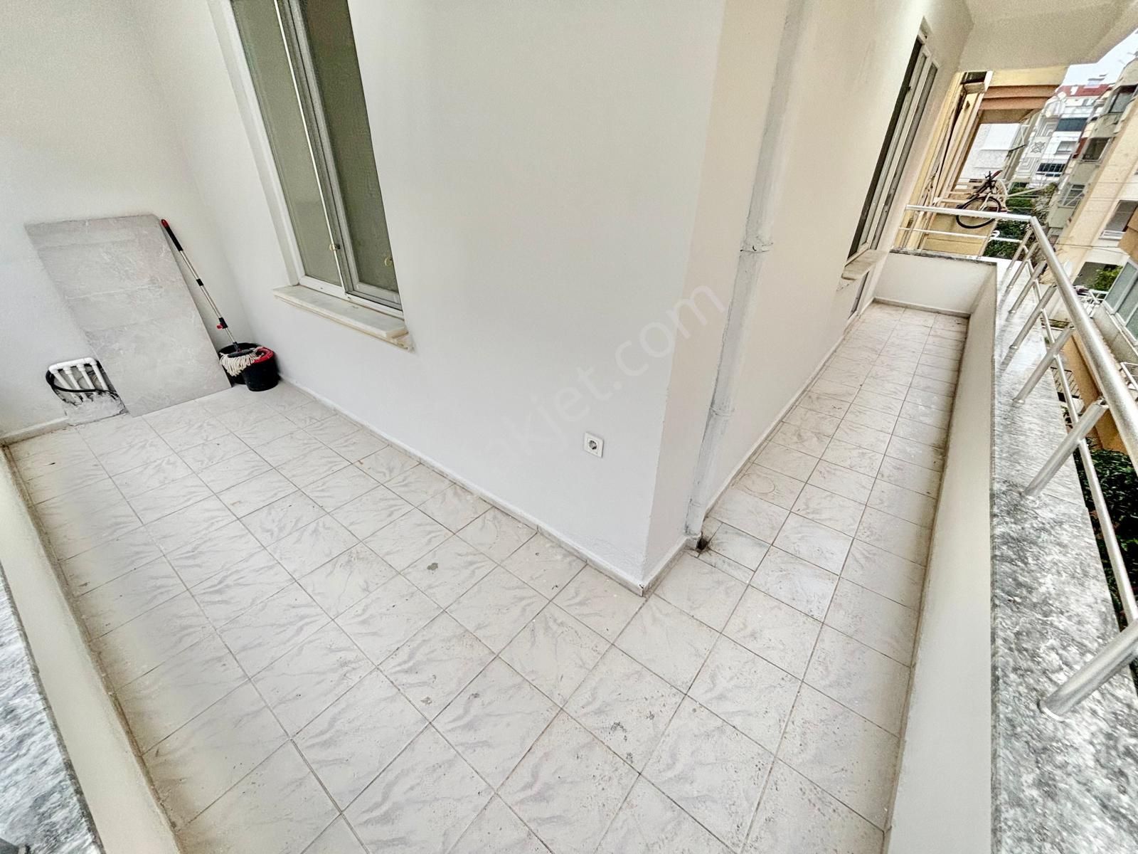 ▄onur Yıldırımdan Satılık Akçay Merkezde Arakat Fırsat 2+1 Daire - Görsel 14