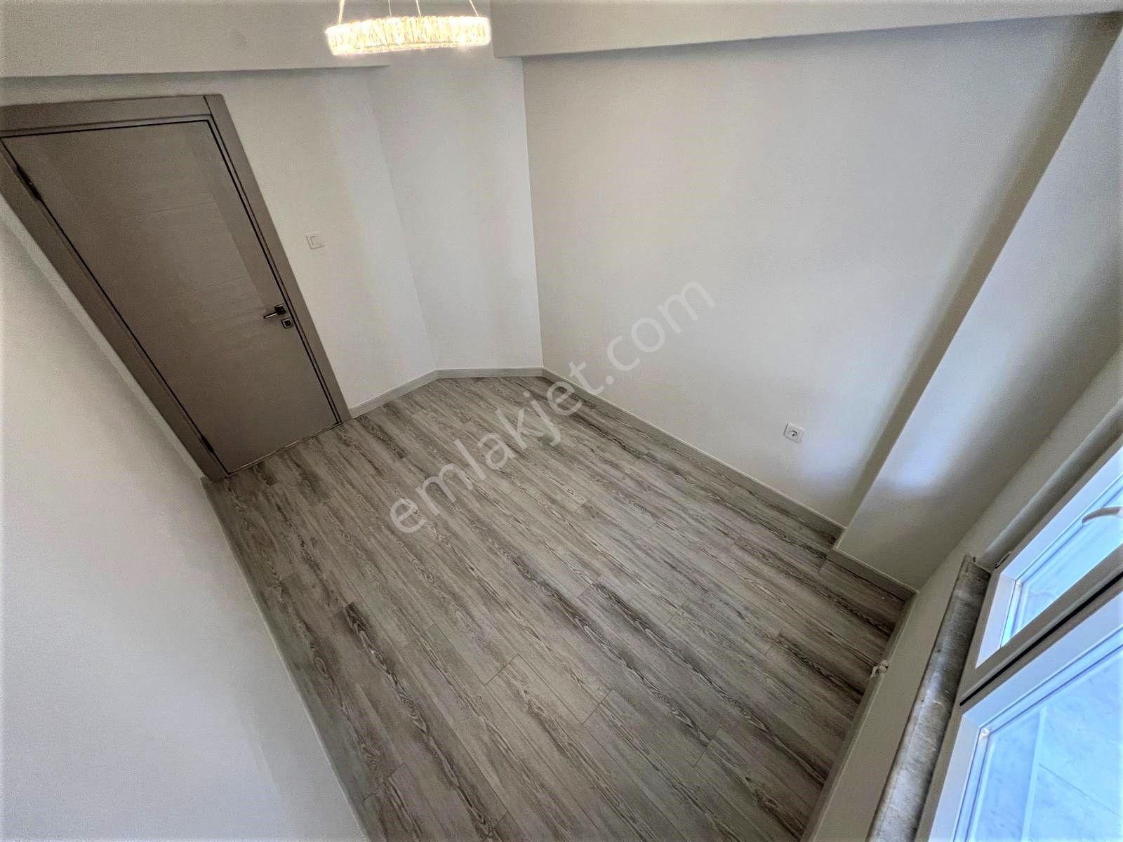 🟠🟠 Alfa'dan Açay'da Ayrı Mutfak Satılık Şık Tasarımlı Ön Cephe 3+1 Geniş Daire - Görsel 22