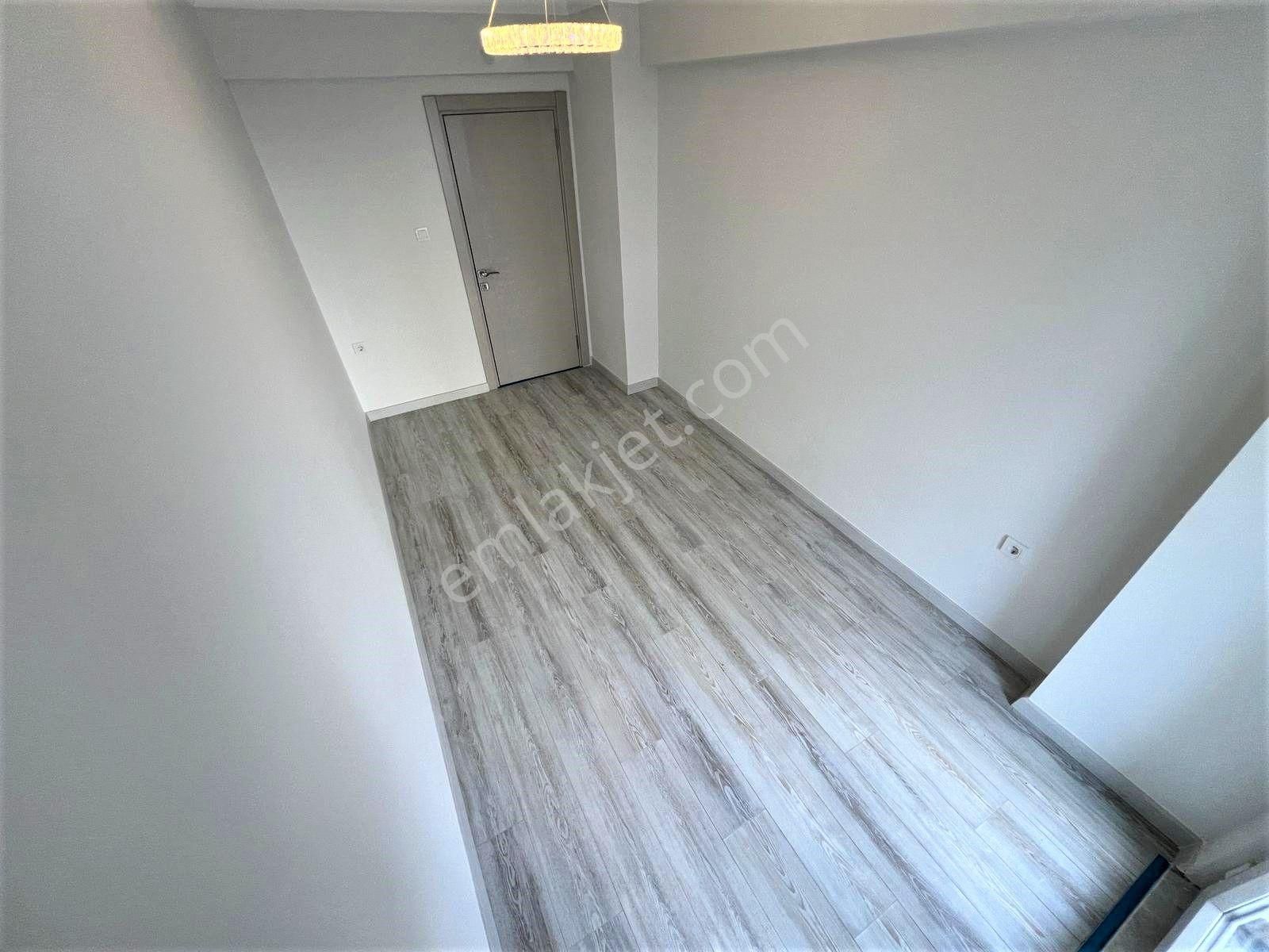 🟠🟠 Alfa'dan Açay'da Ayrı Mutfak Satılık Şık Tasarımlı Ön Cephe 3+1 Geniş Daire - Görsel 25